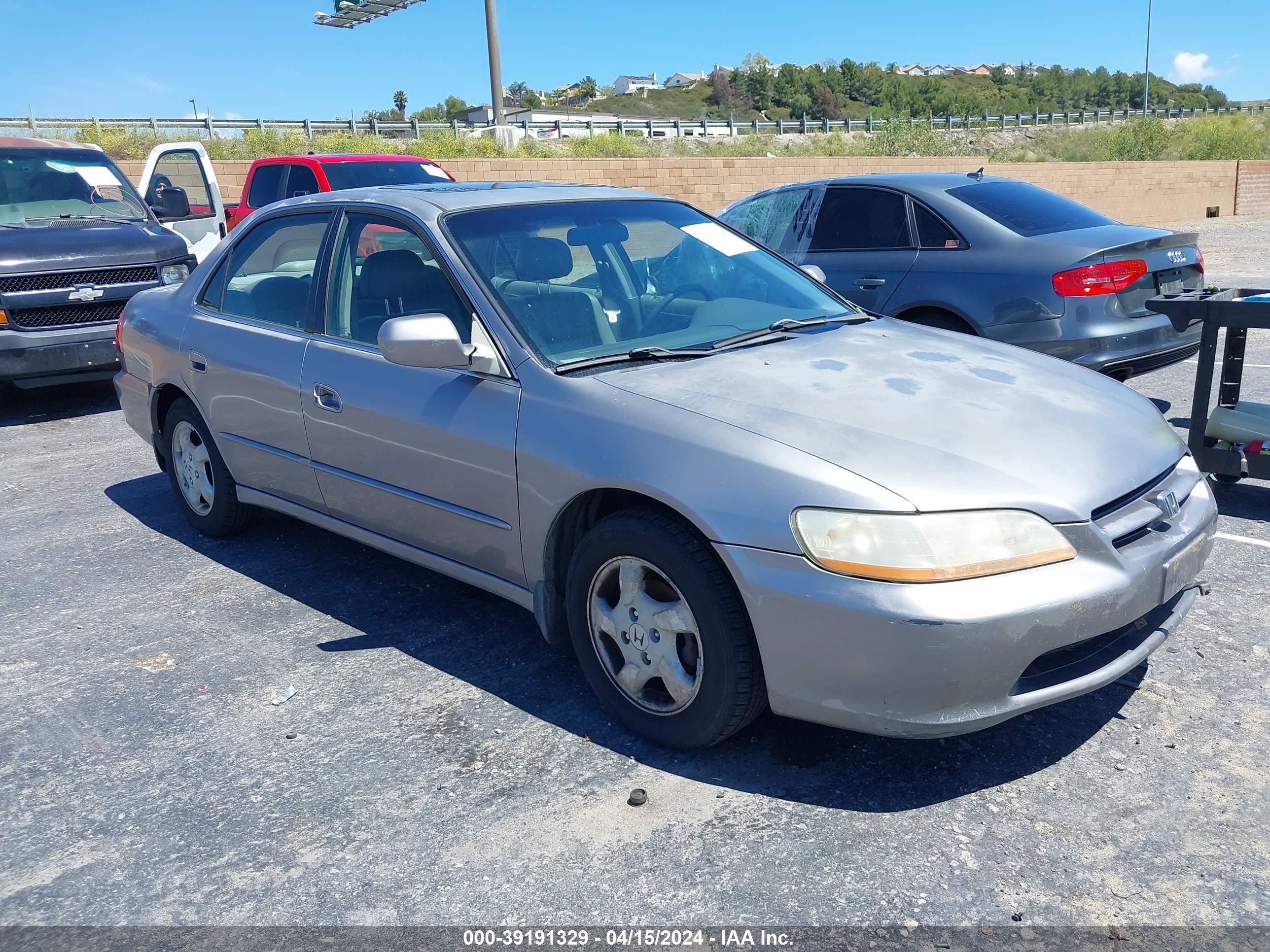 HONDA ACCORD 2000 jhmcg6603yc024935