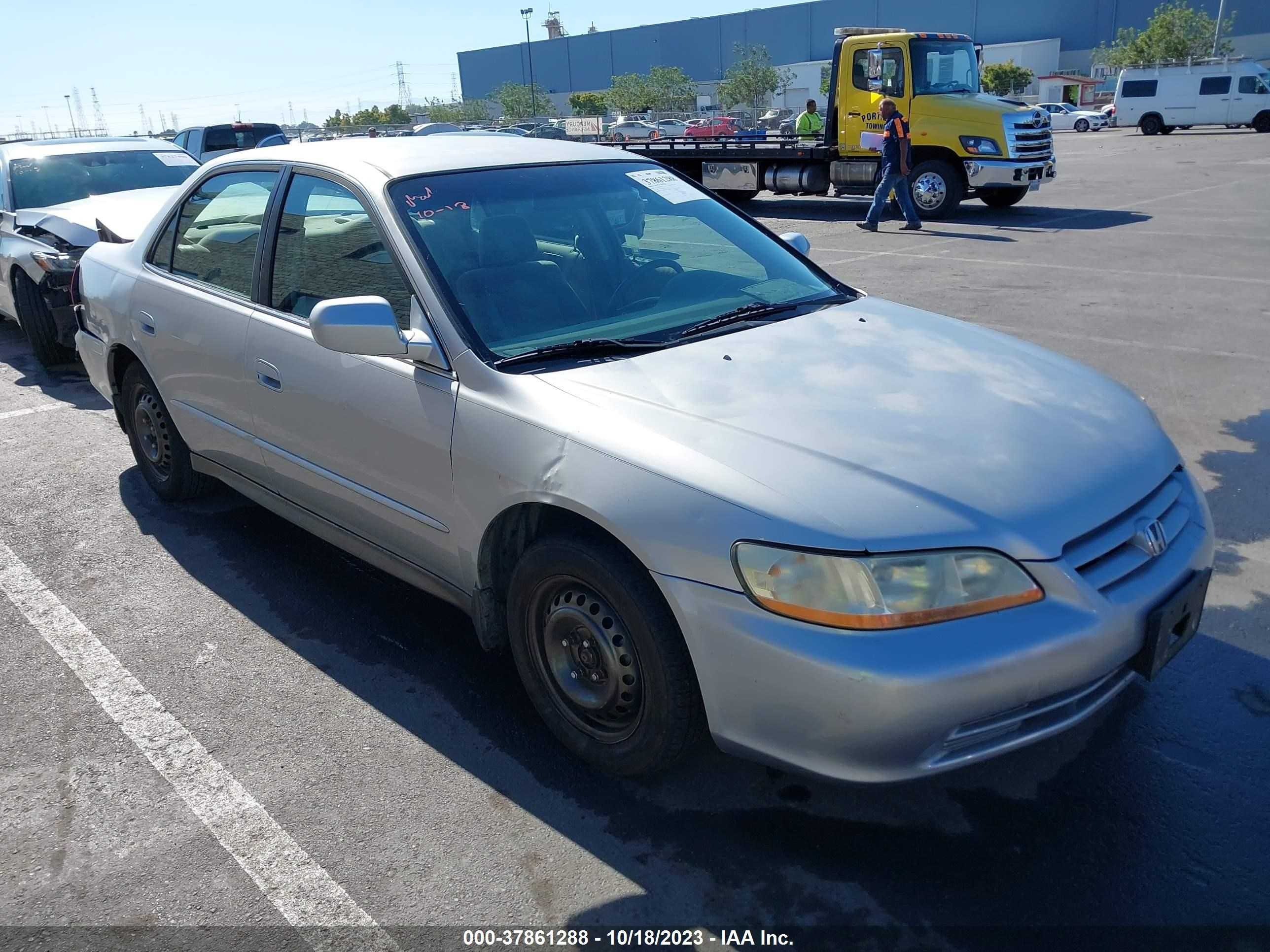 HONDA ACCORD 2001 jhmcg66571c012627