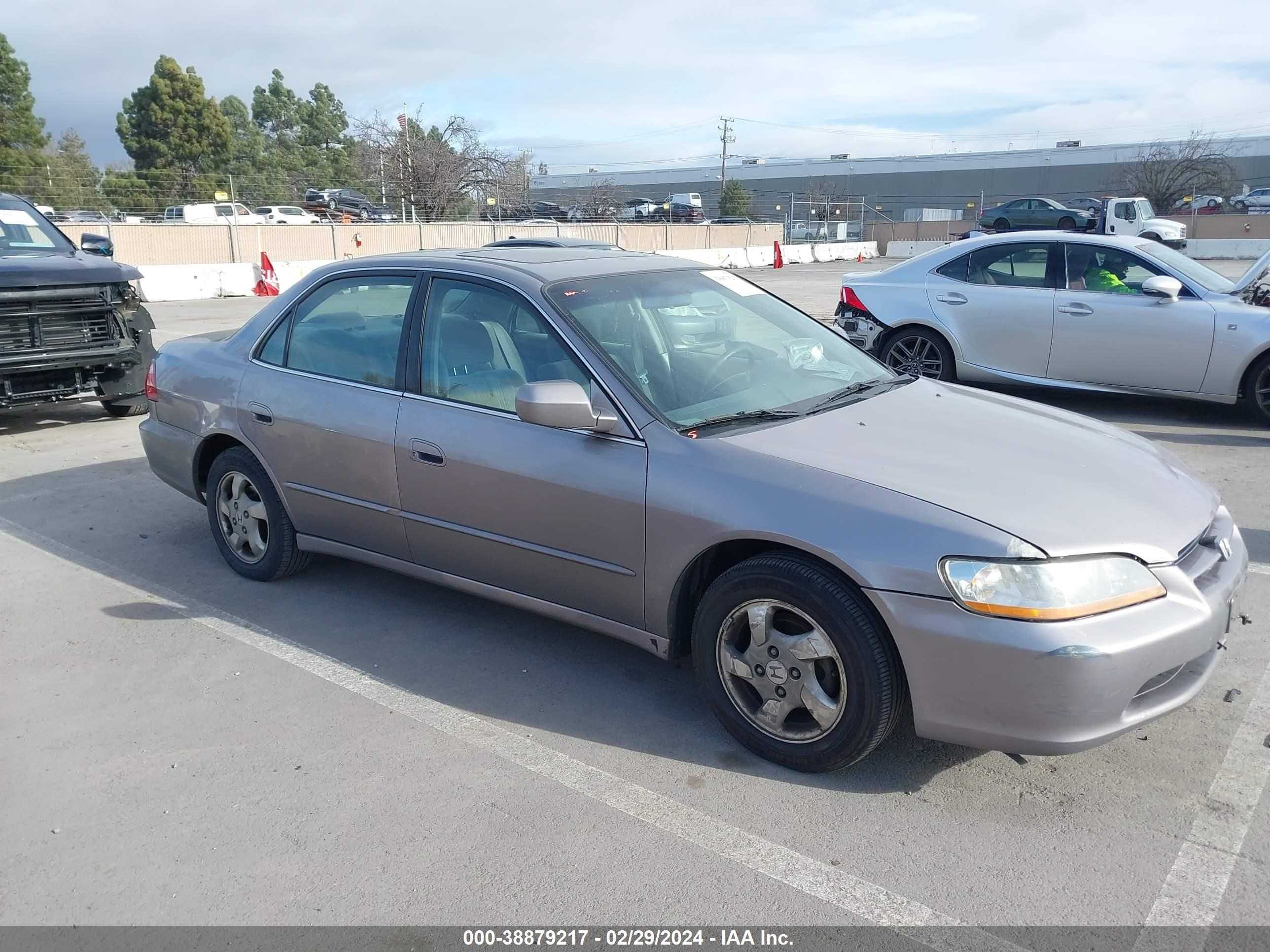 HONDA ACCORD 2000 jhmcg6671yc035543