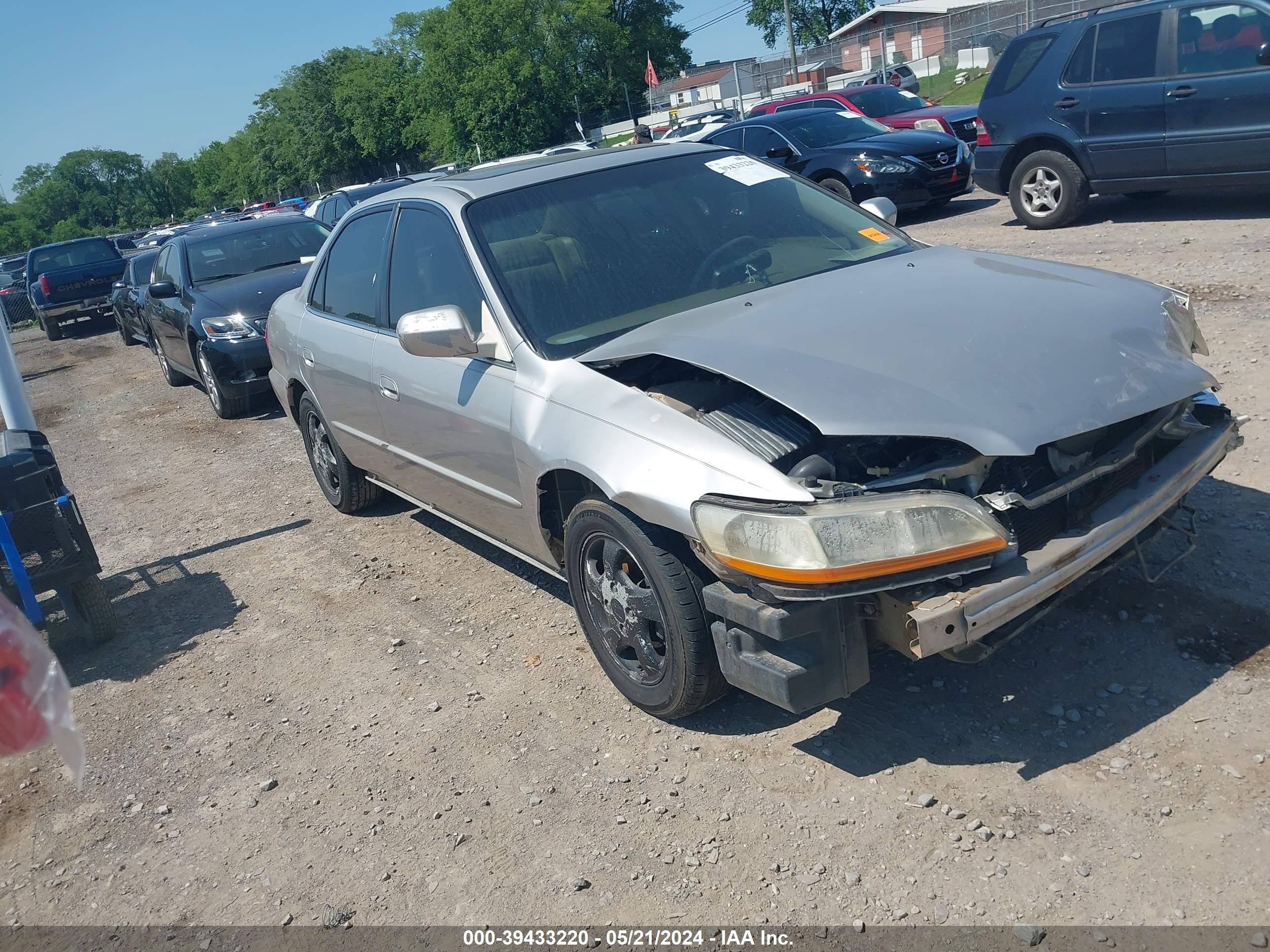 HONDA ACCORD 1999 jhmcg6673xc011131