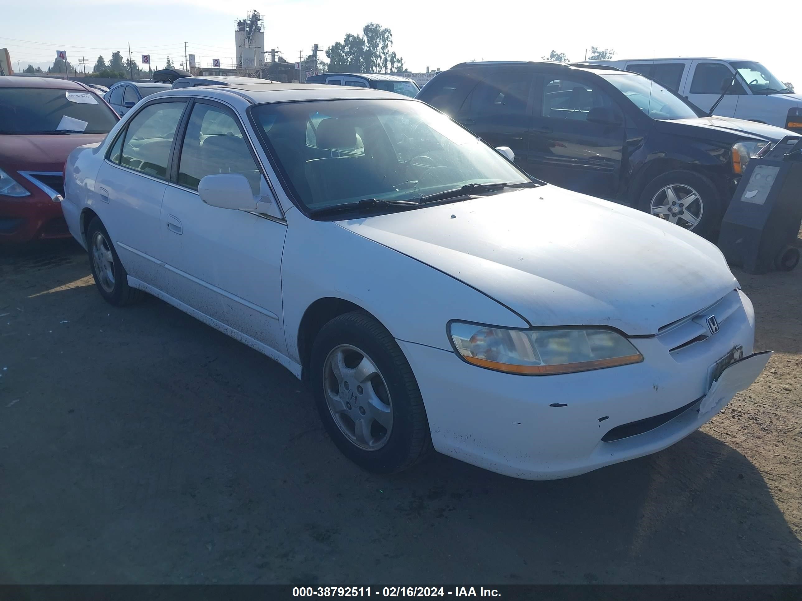 HONDA ACCORD 2000 jhmcg6677yc005642