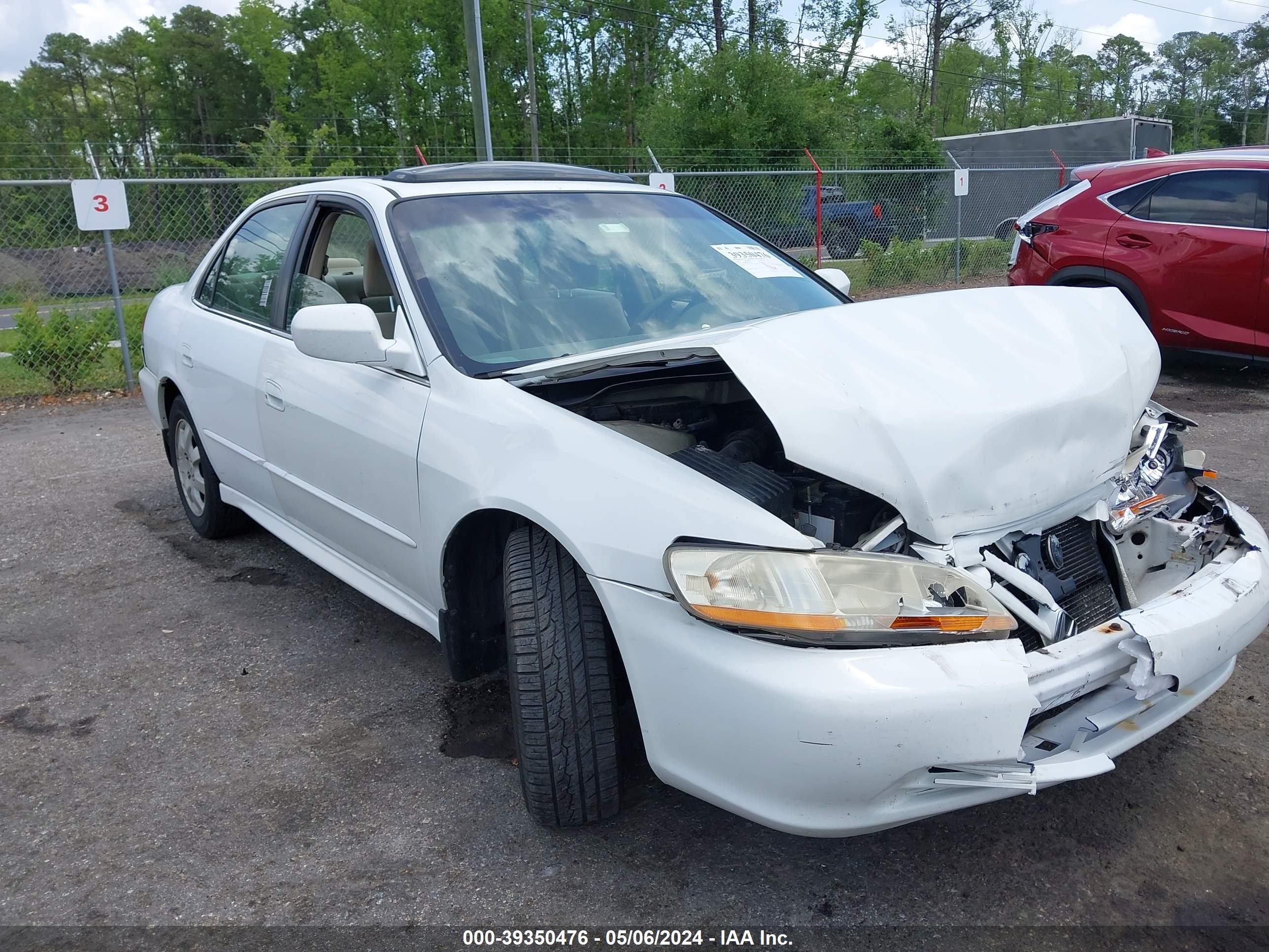 HONDA ACCORD 2001 jhmcg66841c005127