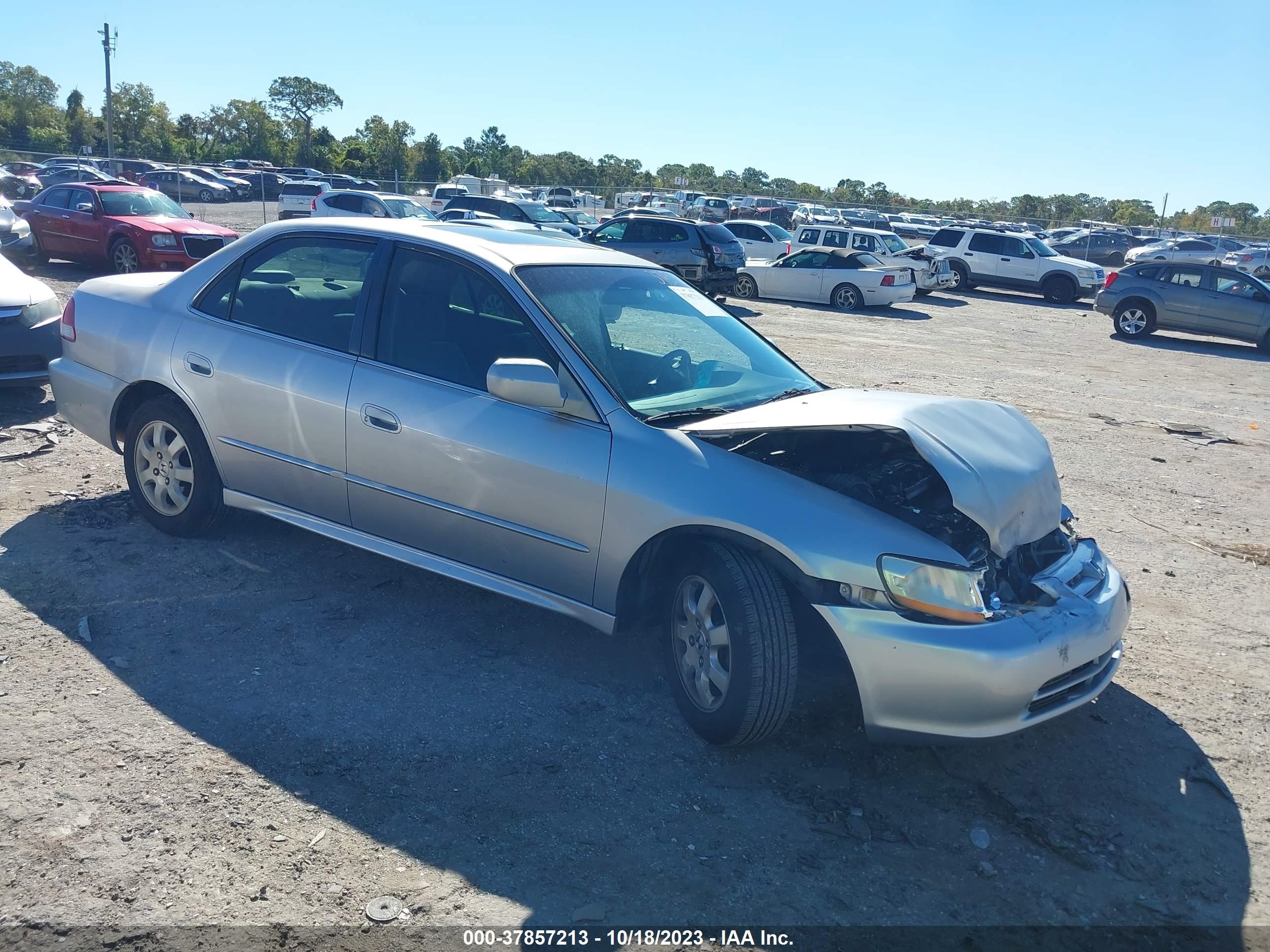 HONDA ACCORD 2001 jhmcg66841c020016