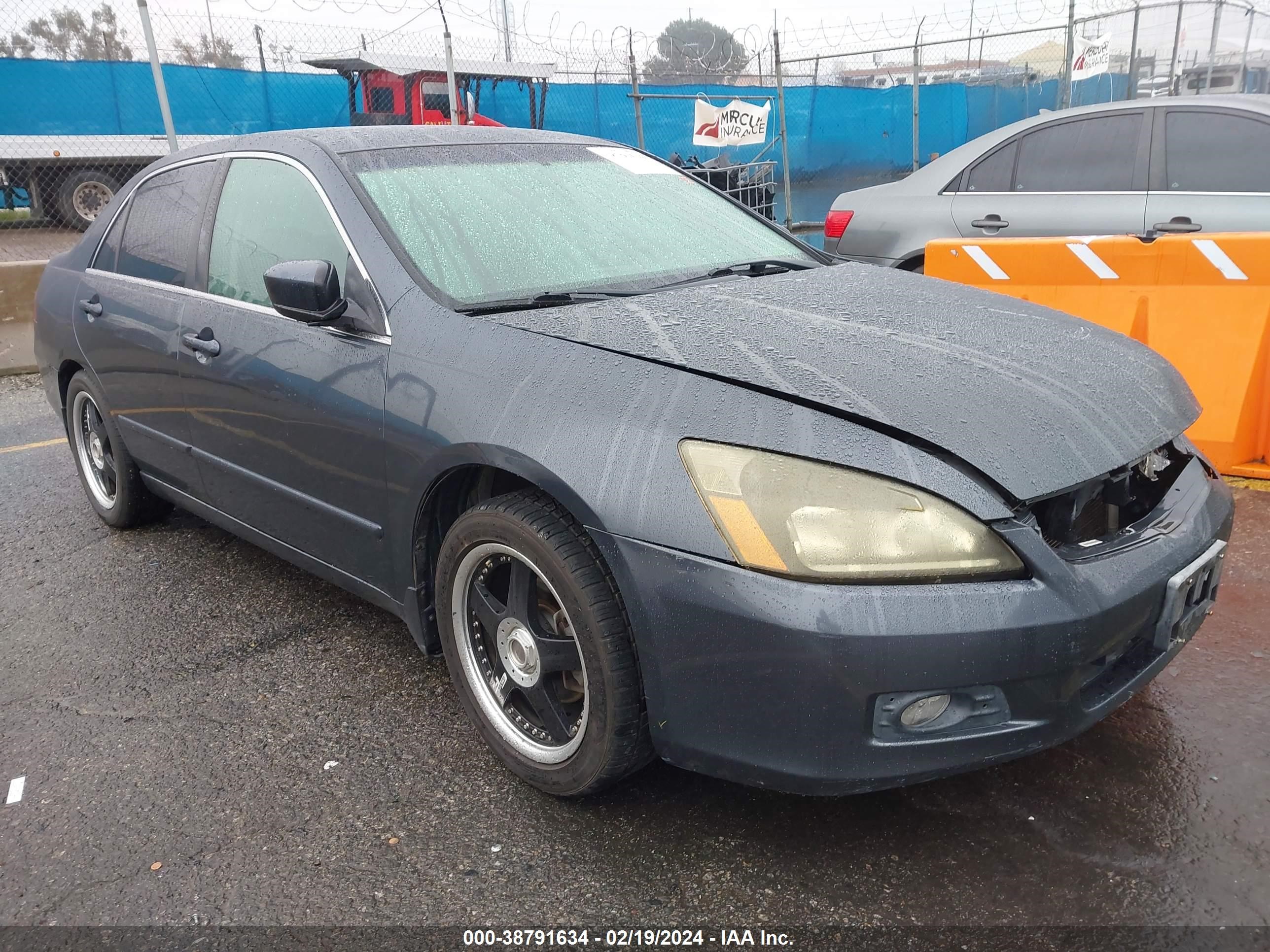 HONDA ACCORD 2007 jhmcm56317c006607