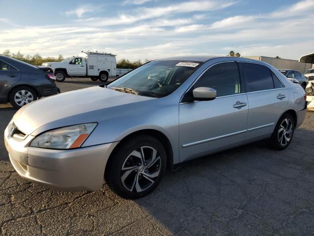 HONDA ACCORD LX 2004 jhmcm56324c023833