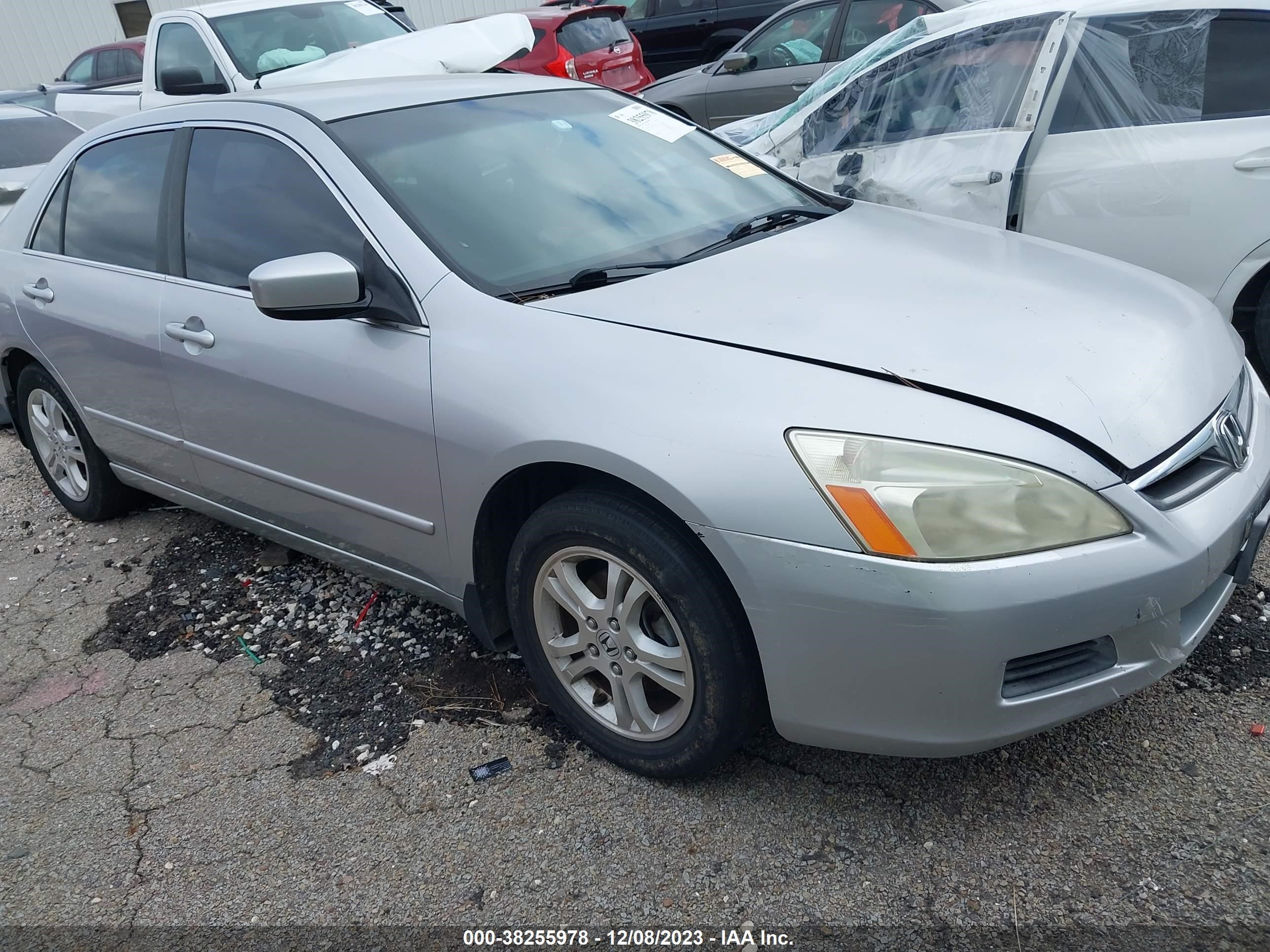 HONDA ACCORD 2007 jhmcm56337c007449