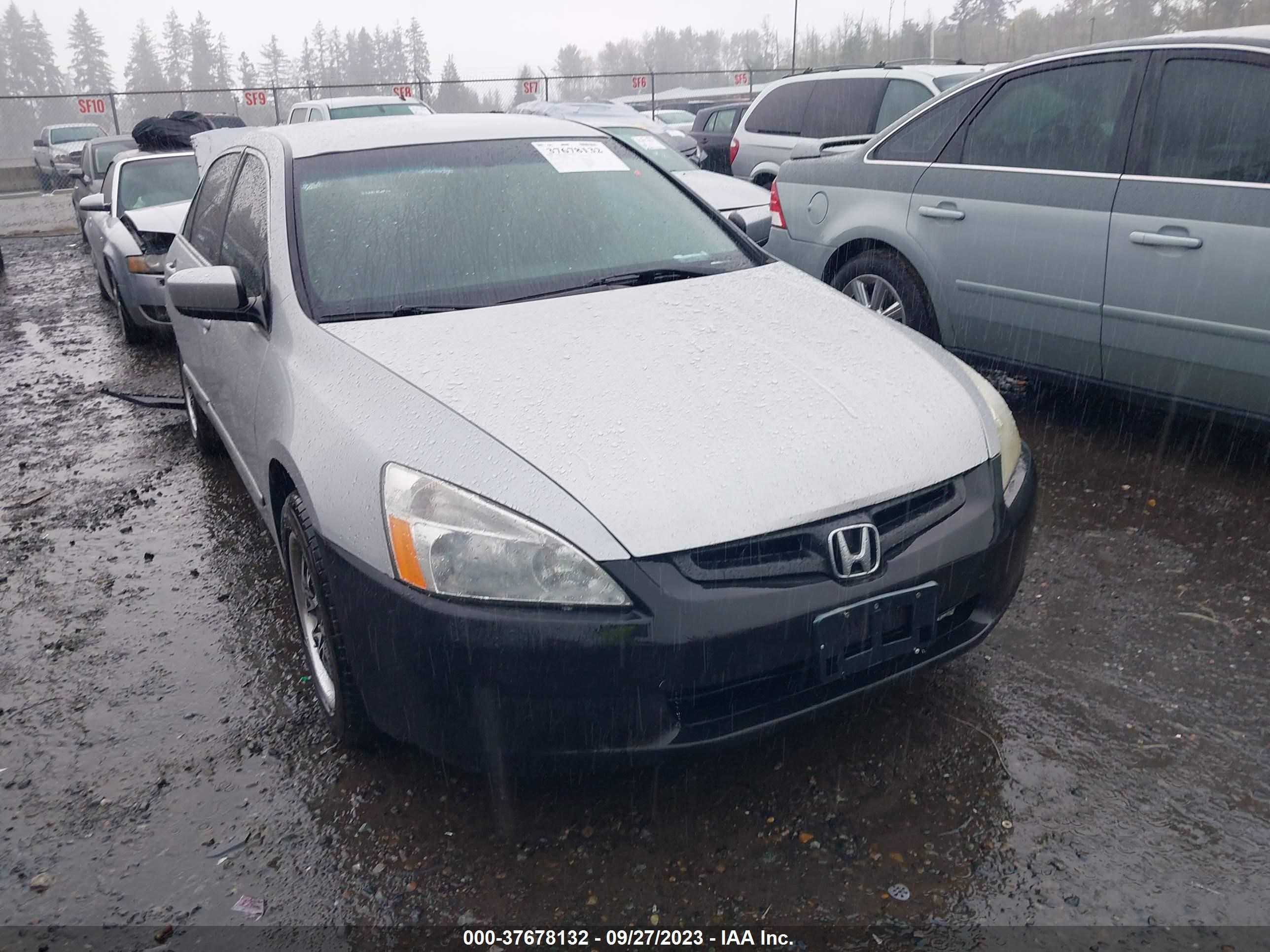 HONDA ACCORD 2004 jhmcm56344c023509