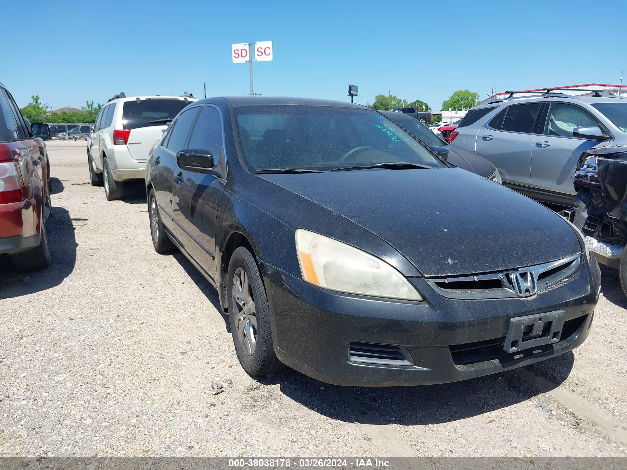 HONDA ACCORD 2007 jhmcm56347c024096