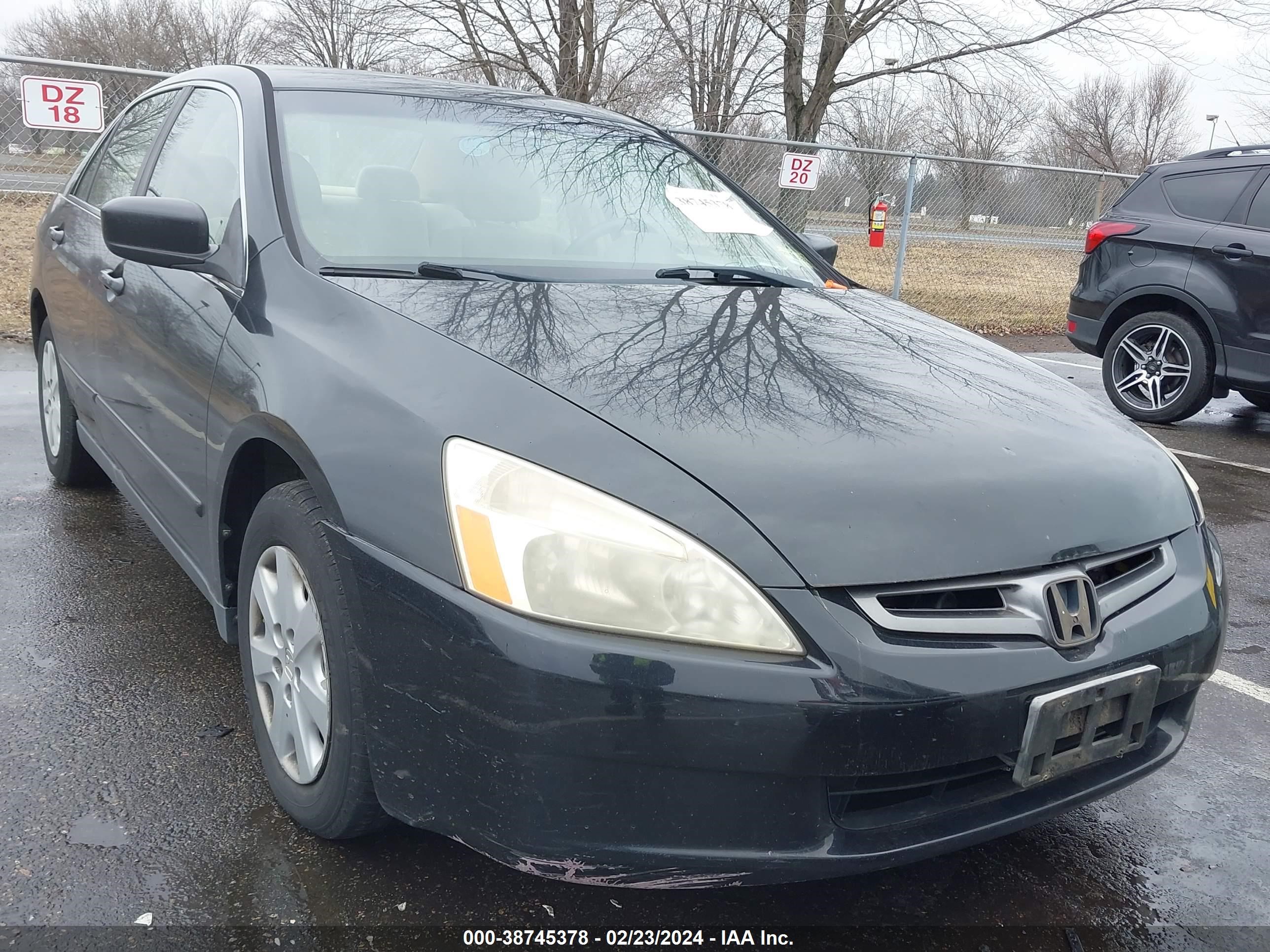 HONDA ACCORD 2004 jhmcm56374c004338