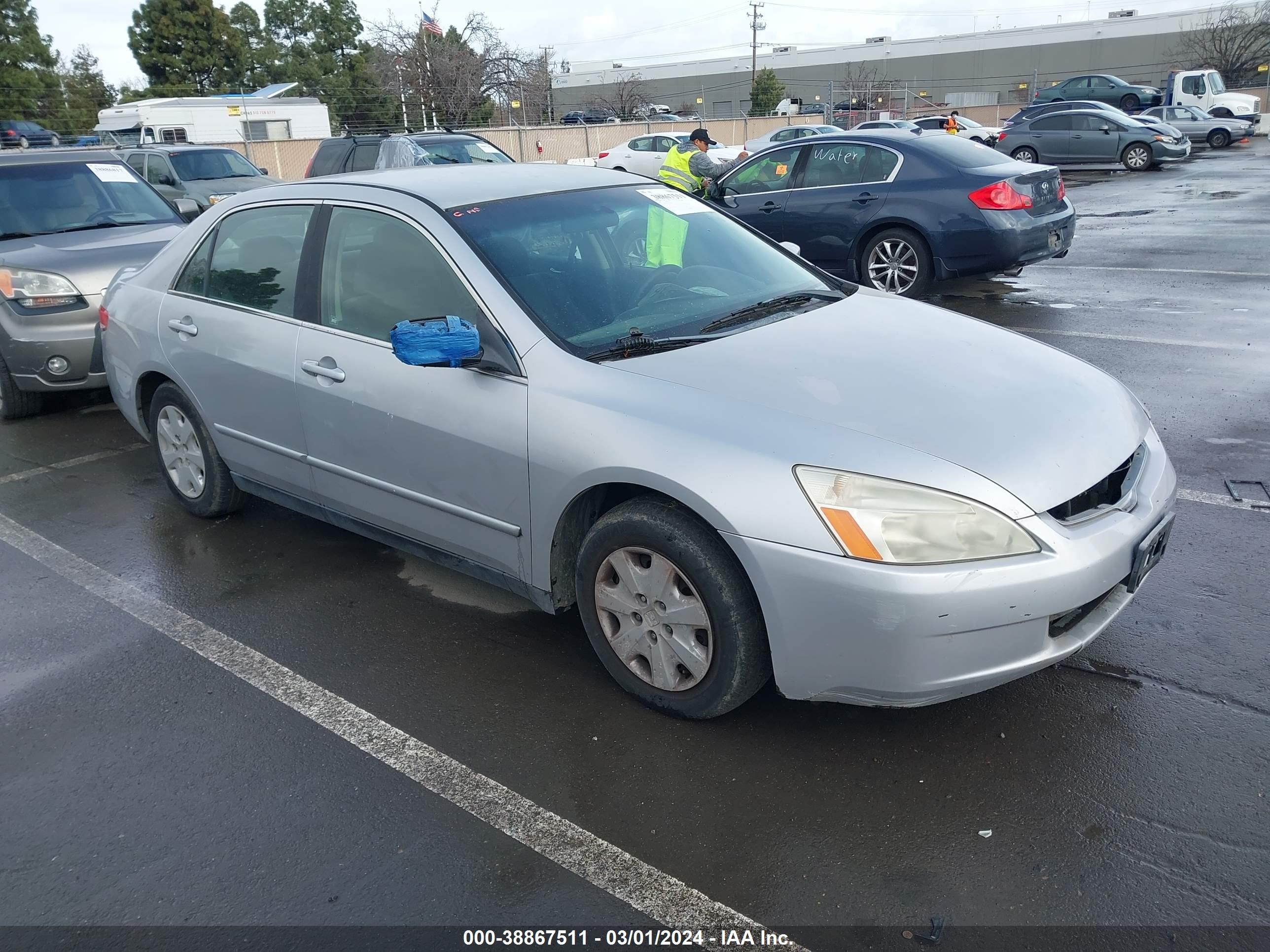 HONDA ACCORD 2003 jhmcm56393c012827