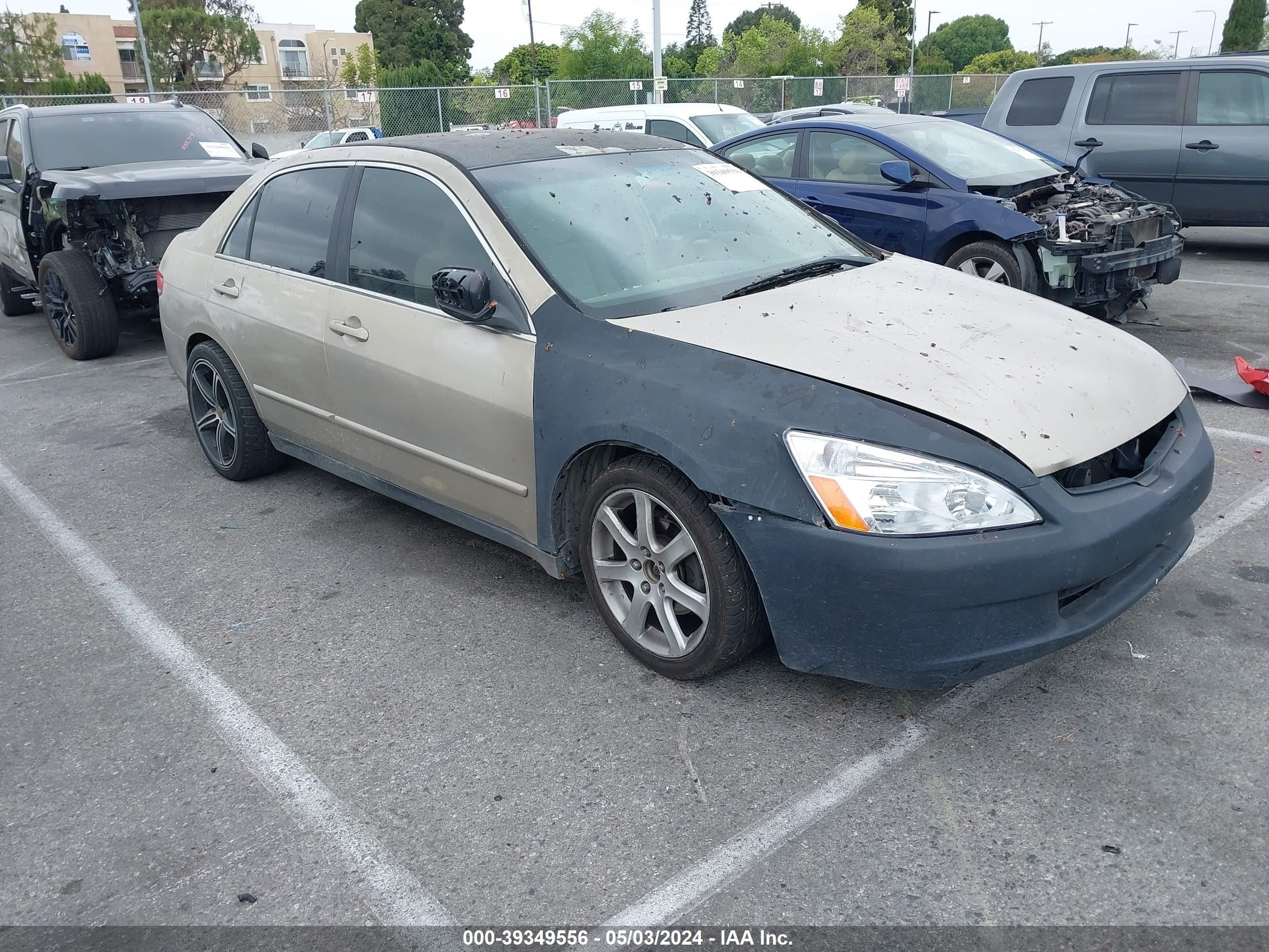 HONDA ACCORD 2003 jhmcm56393c018305