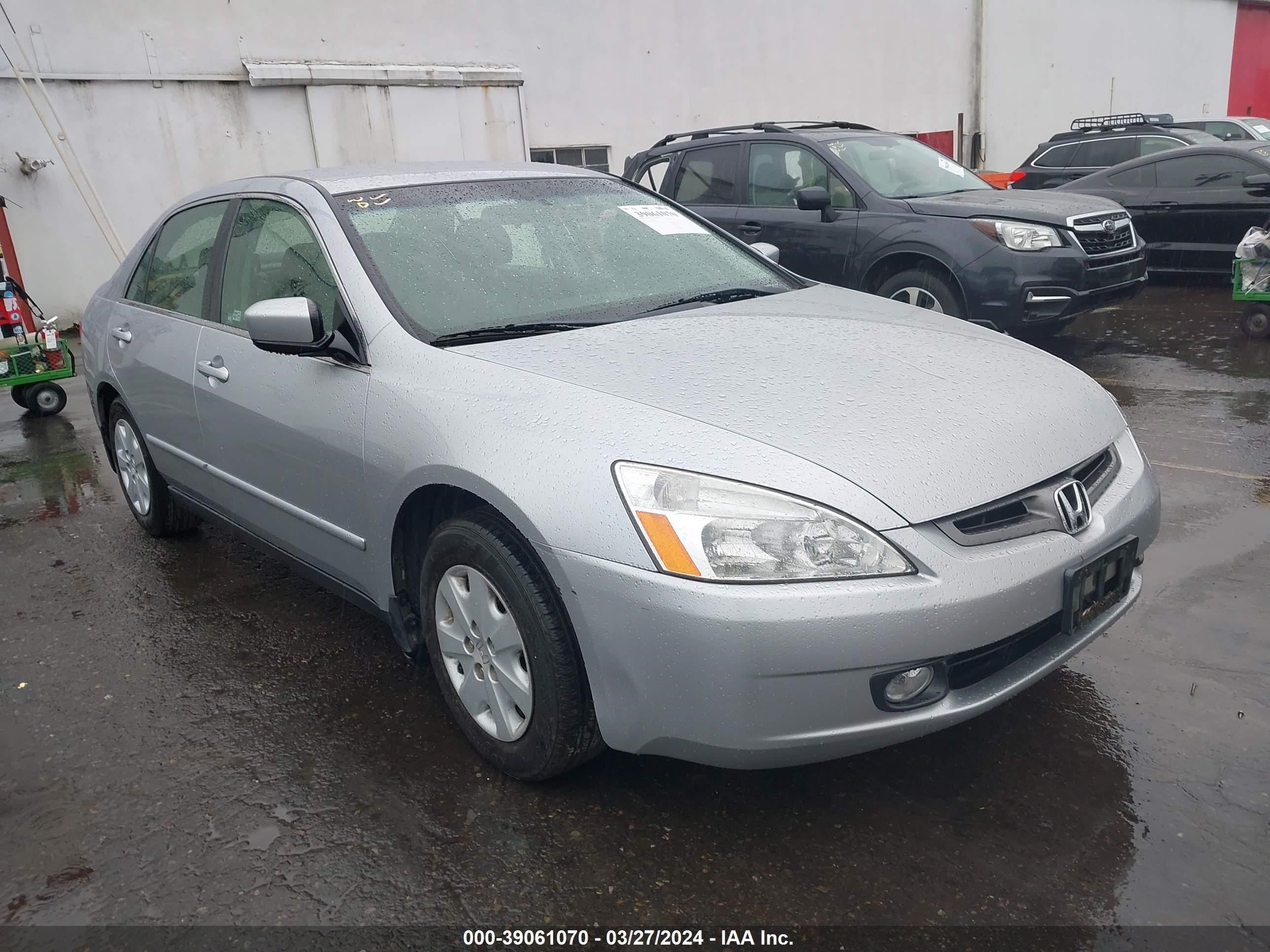 HONDA ACCORD 2004 jhmcm56404c028747