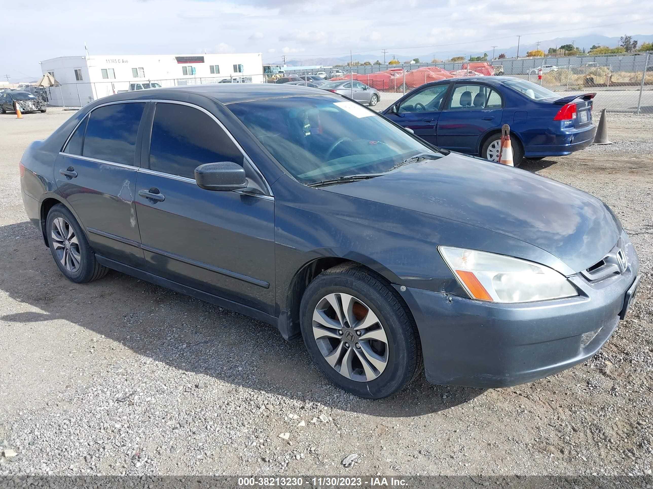 HONDA ACCORD 2005 jhmcm56485c007310