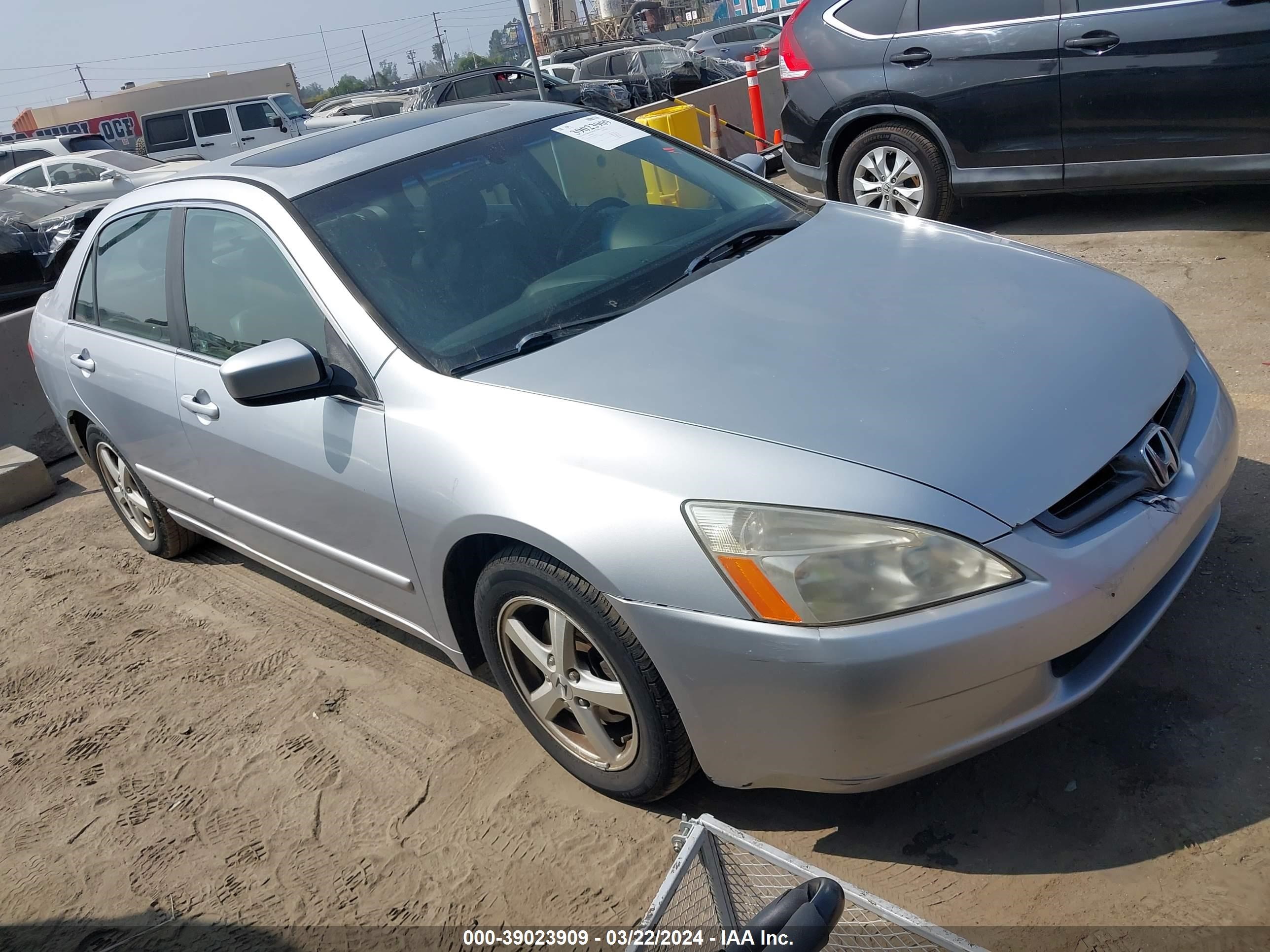 HONDA ACCORD 2003 jhmcm56623c051527