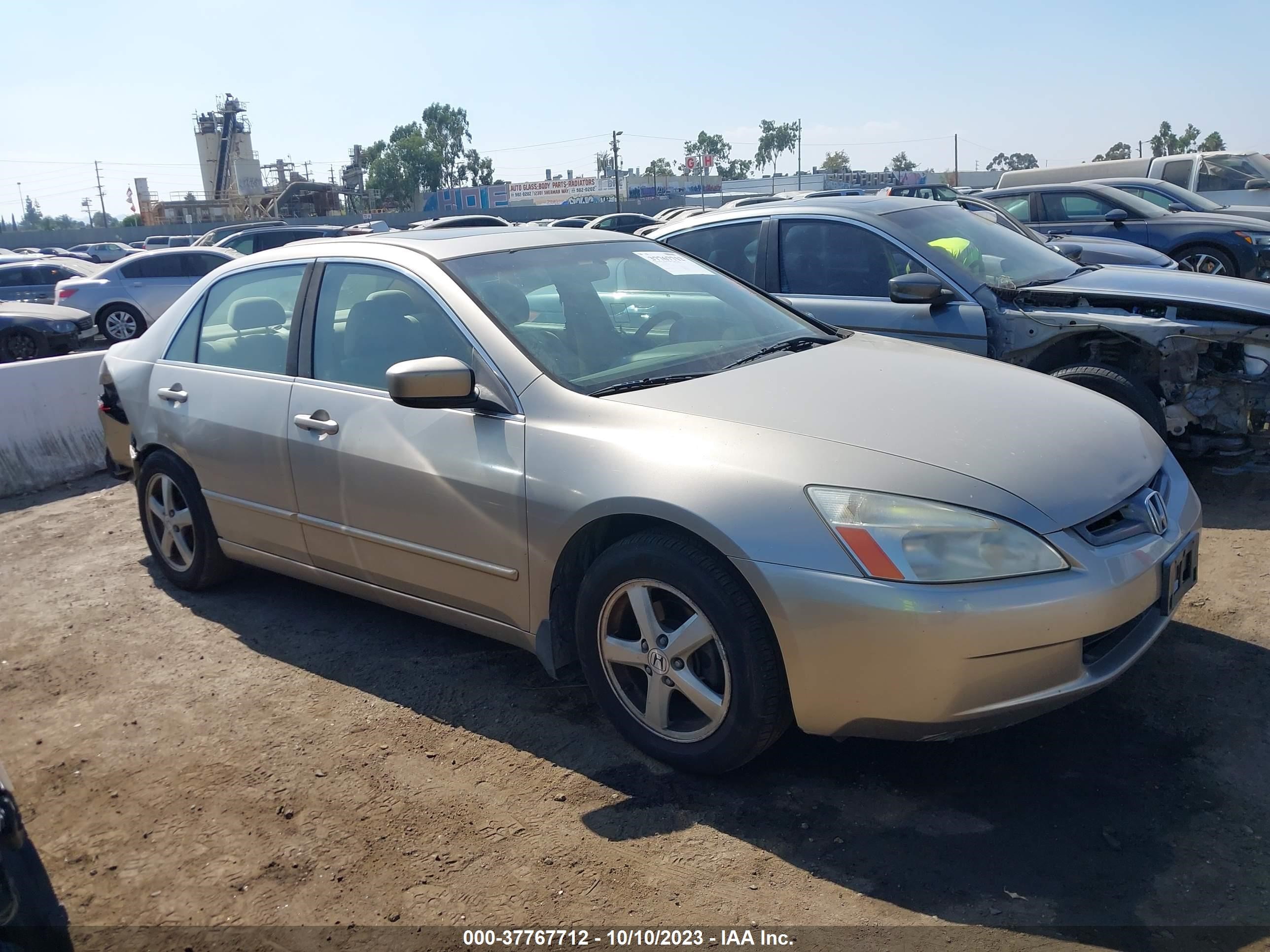 HONDA ACCORD 2004 jhmcm56634c030168