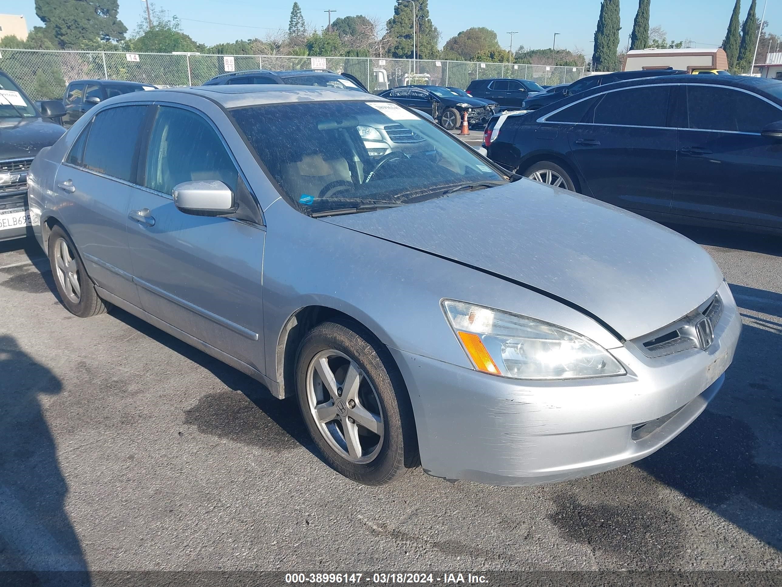 HONDA ACCORD 2003 jhmcm56643c013877