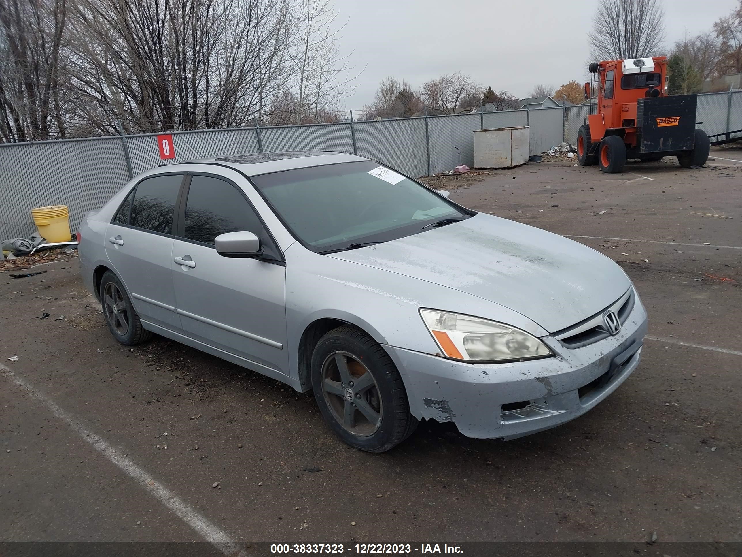 HONDA ACCORD 2004 jhmcm56794c026490