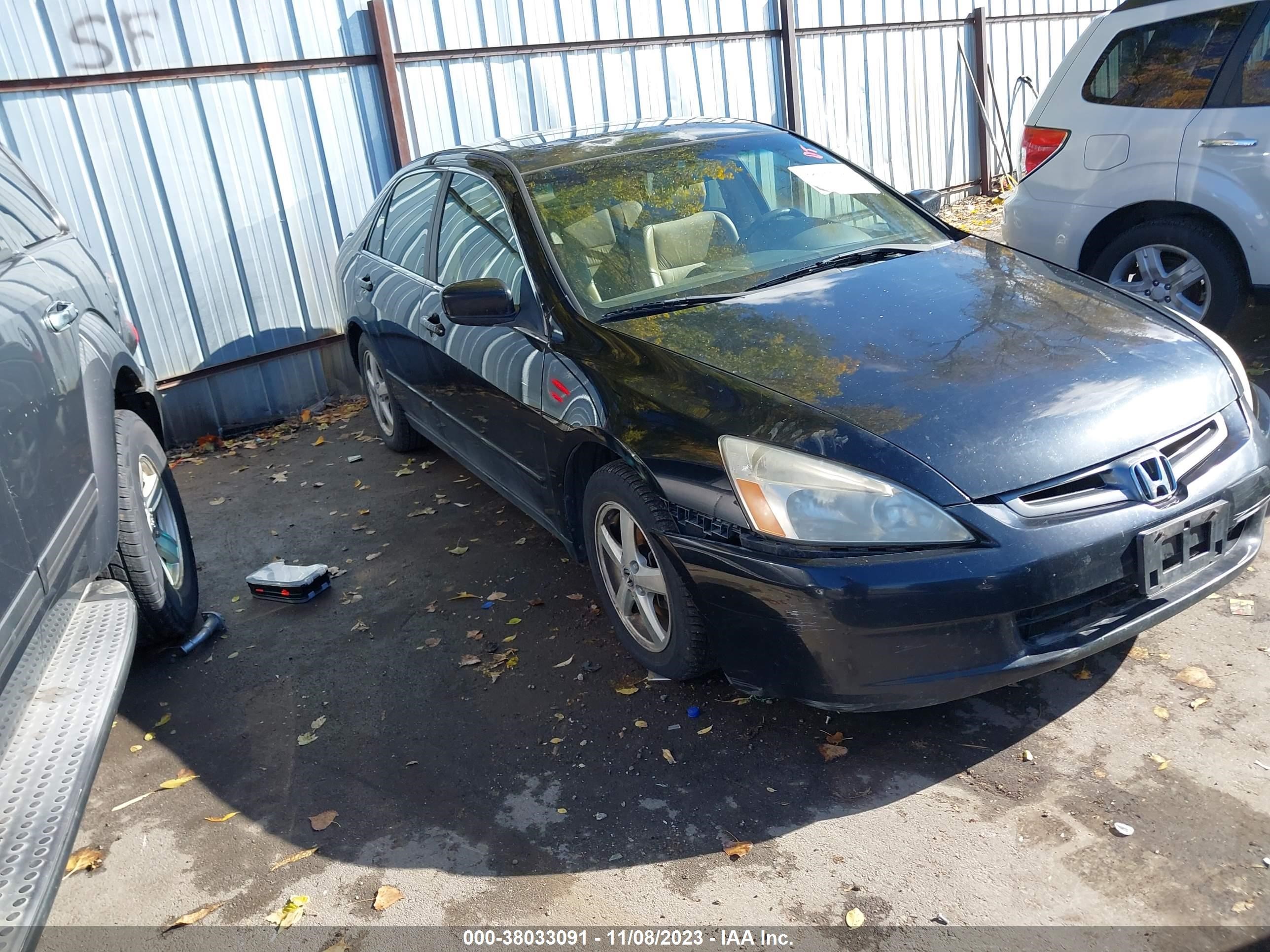 HONDA ACCORD 2004 jhmcm56824c010334