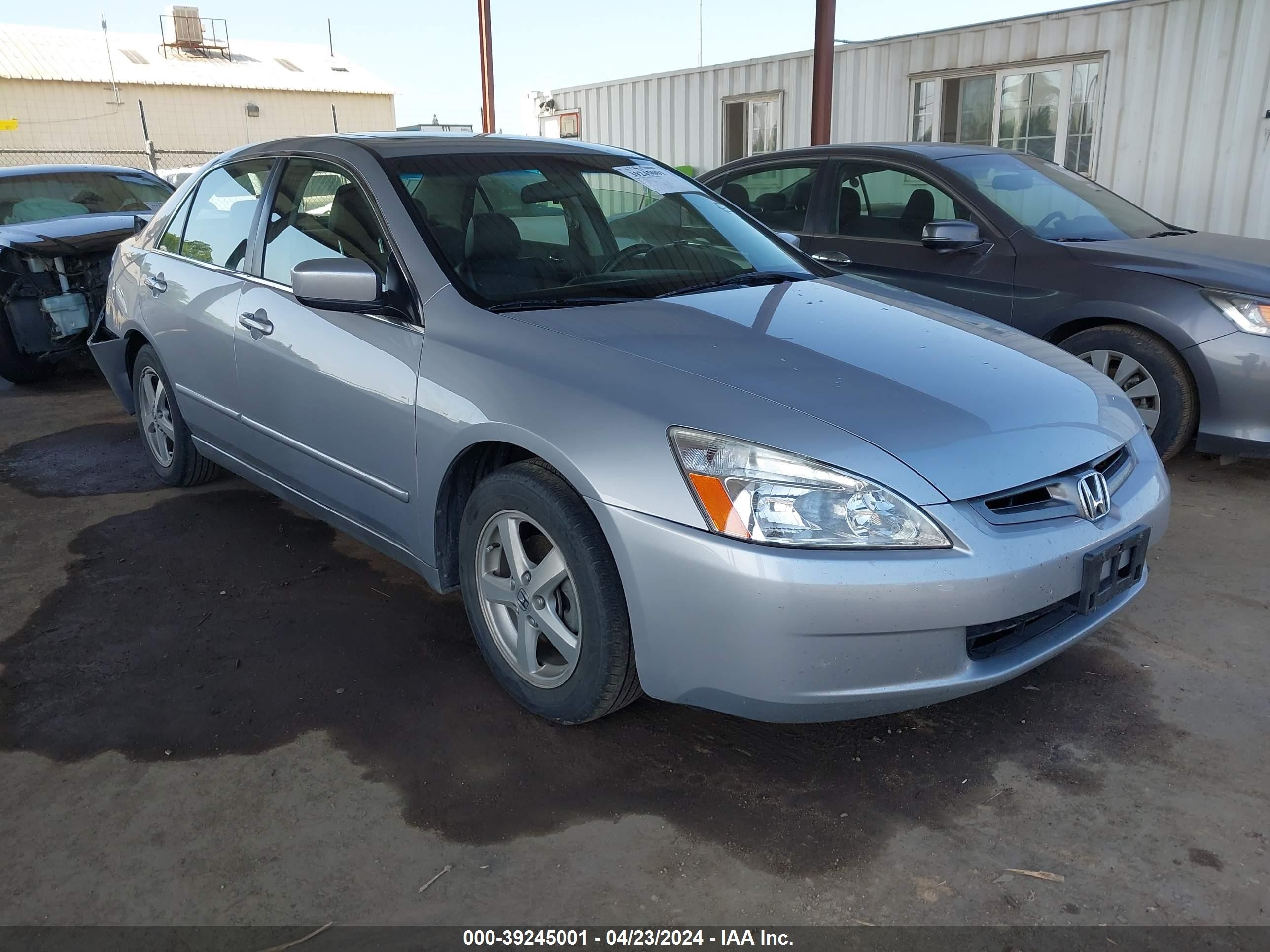 HONDA ACCORD 2004 jhmcm56834c022377