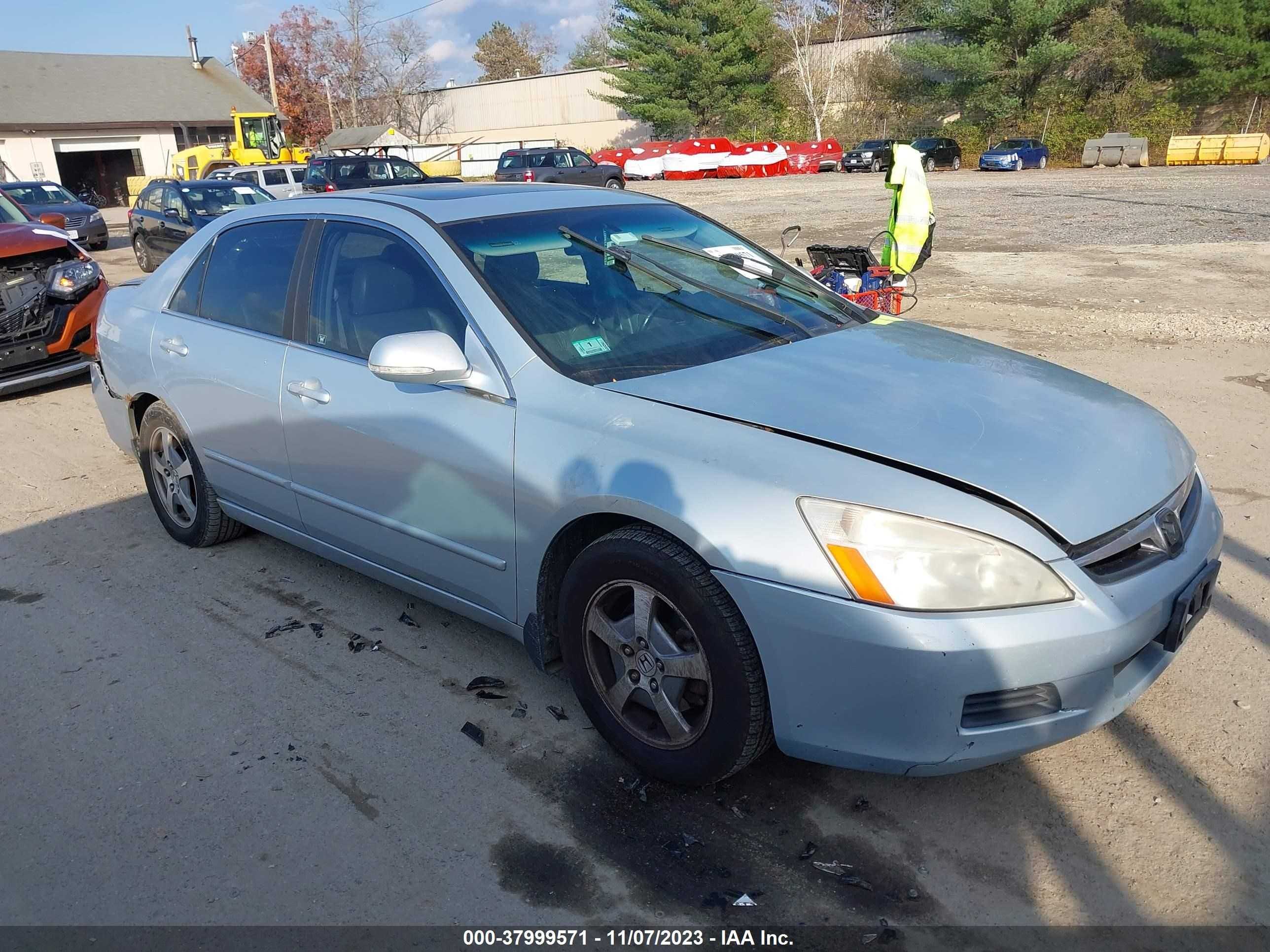 HONDA ACCORD 2007 jhmcn36407c002137