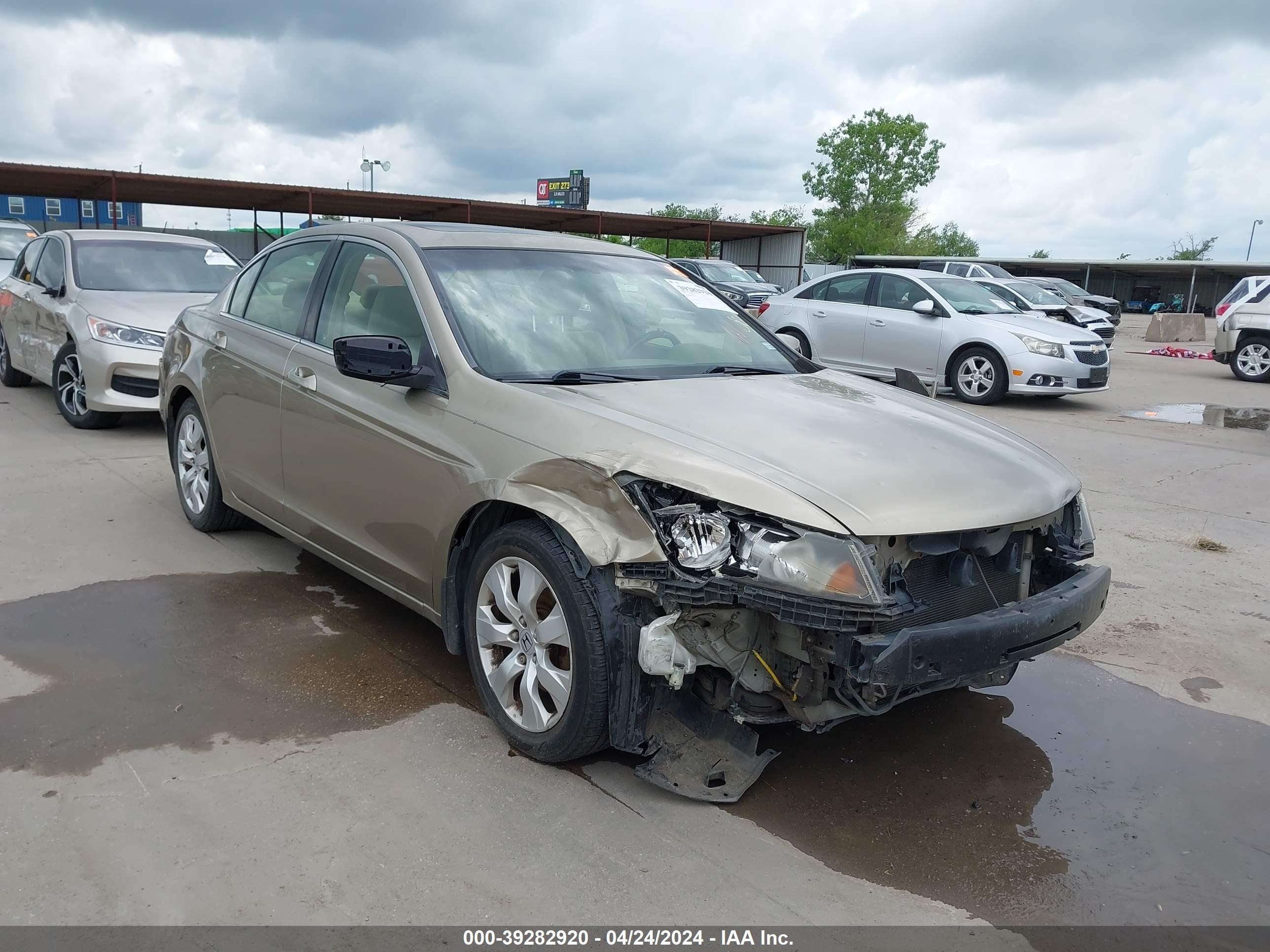 HONDA ACCORD 2008 jhmcp26858c035028