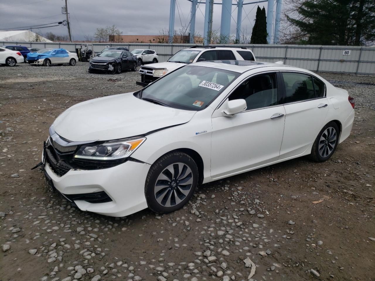 HONDA ACCORD 2017 jhmcr6f57hc029092