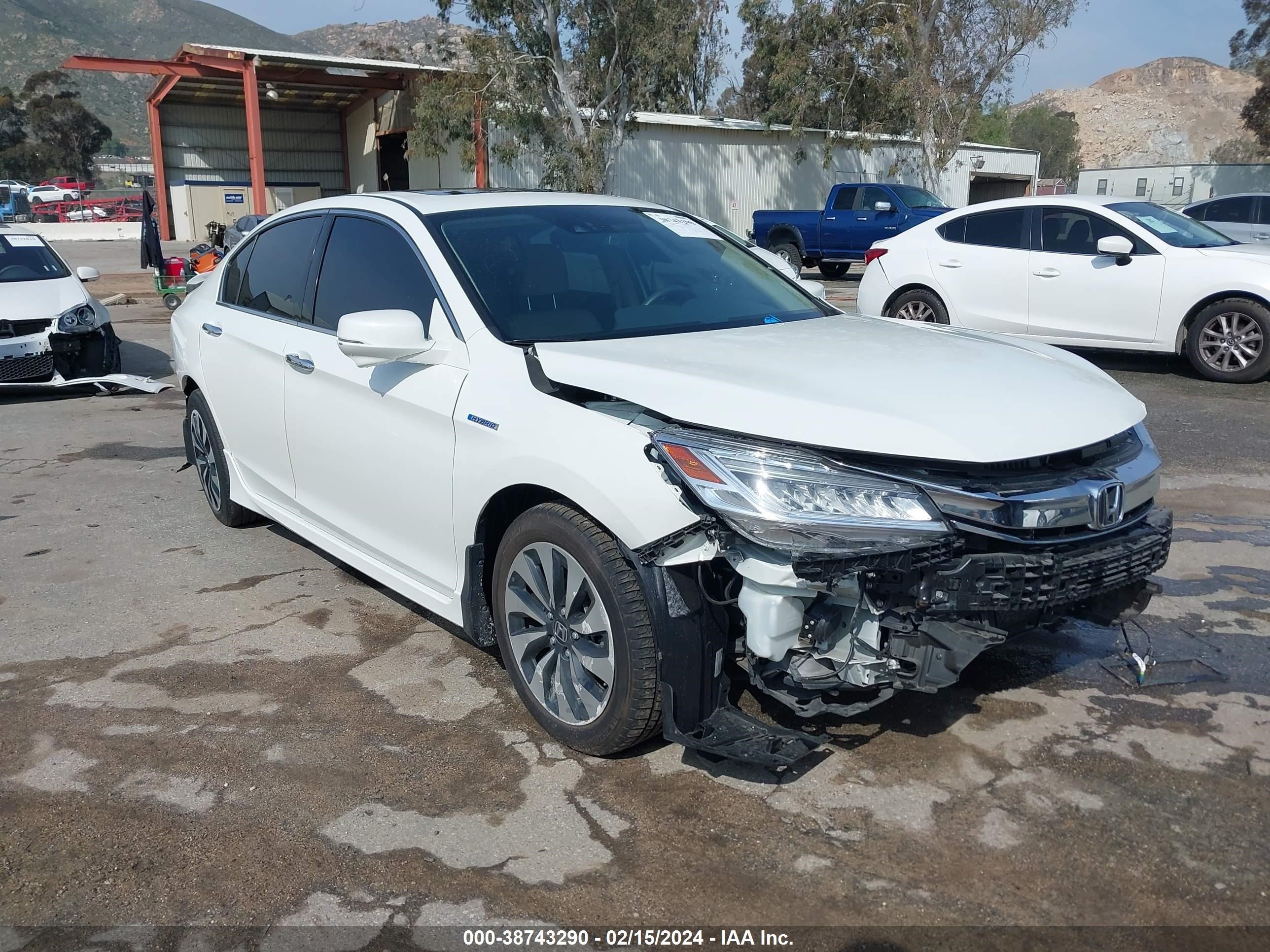 HONDA ACCORD 2017 jhmcr6f7xhc030299