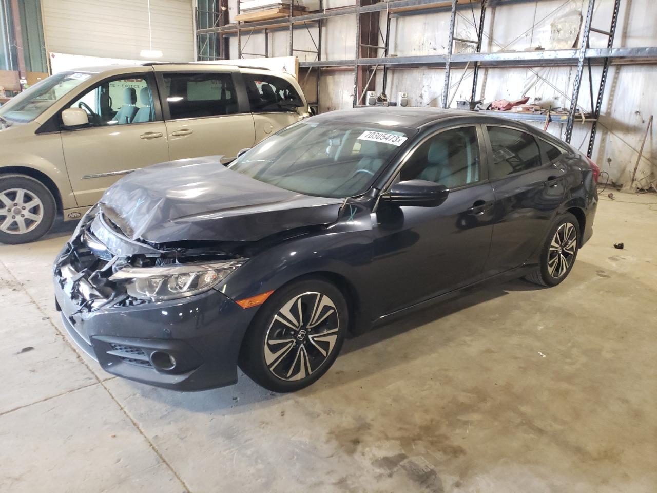 HONDA CIVIC 2018 jhmfc1f35jx016811