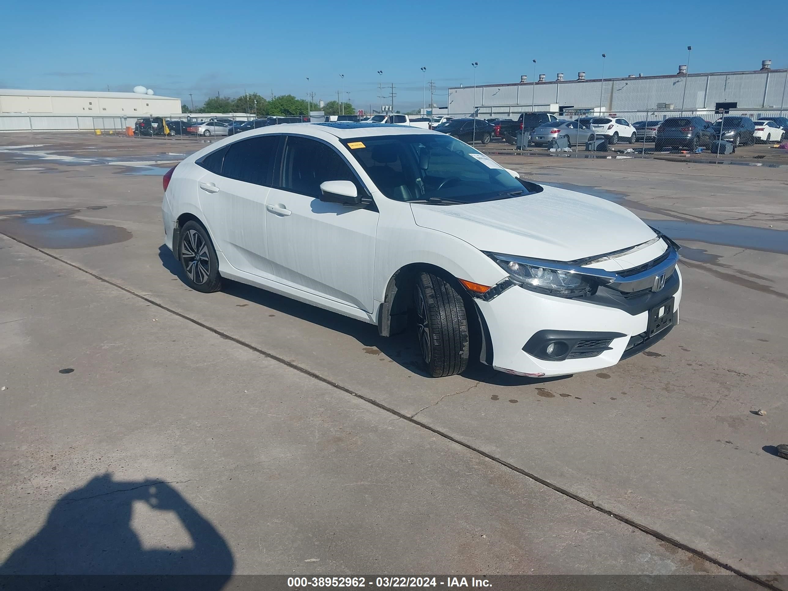 HONDA CIVIC 2018 jhmfc1f78jx014473