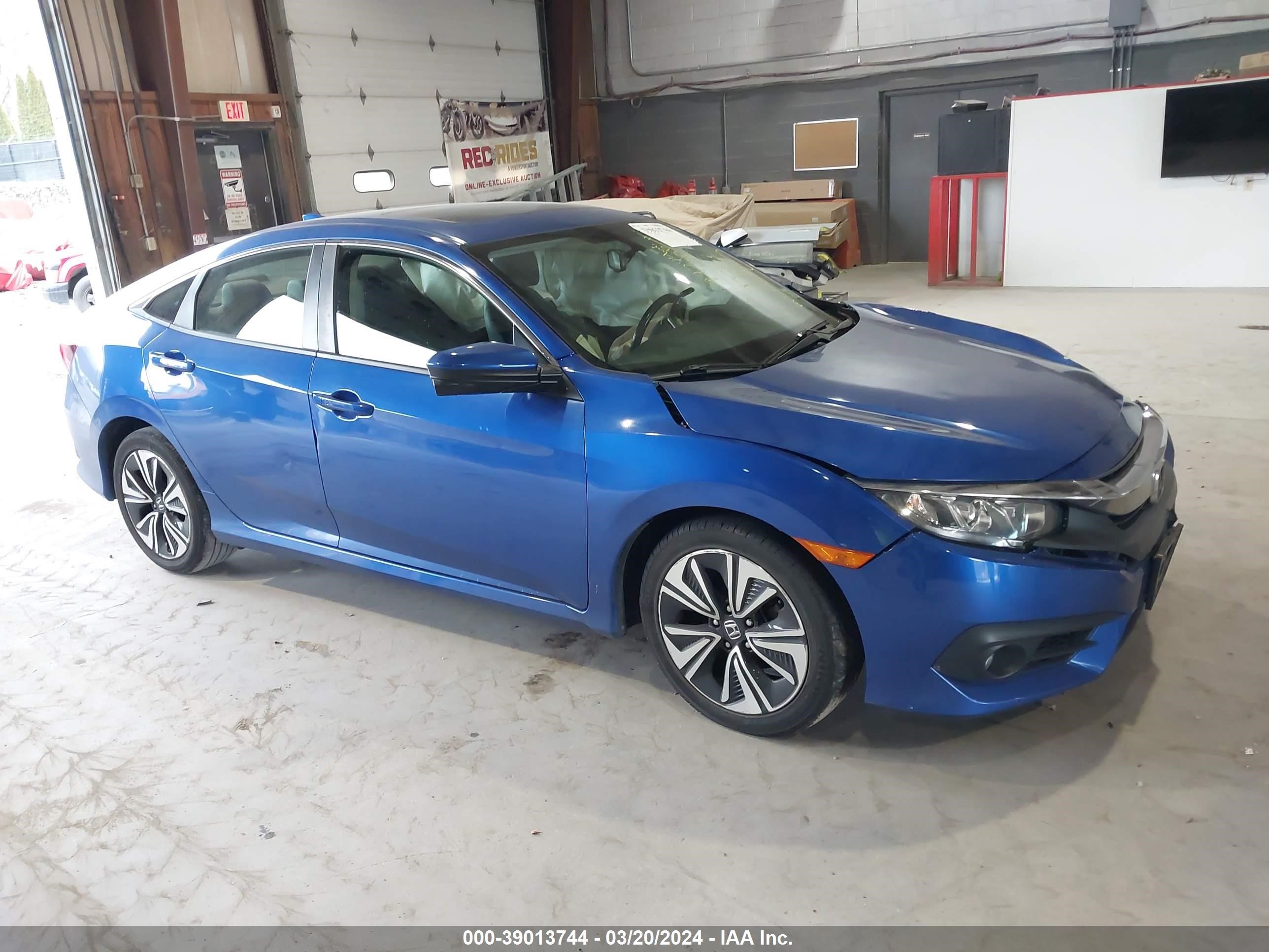 HONDA CIVIC 2018 jhmfc1f78jx025327