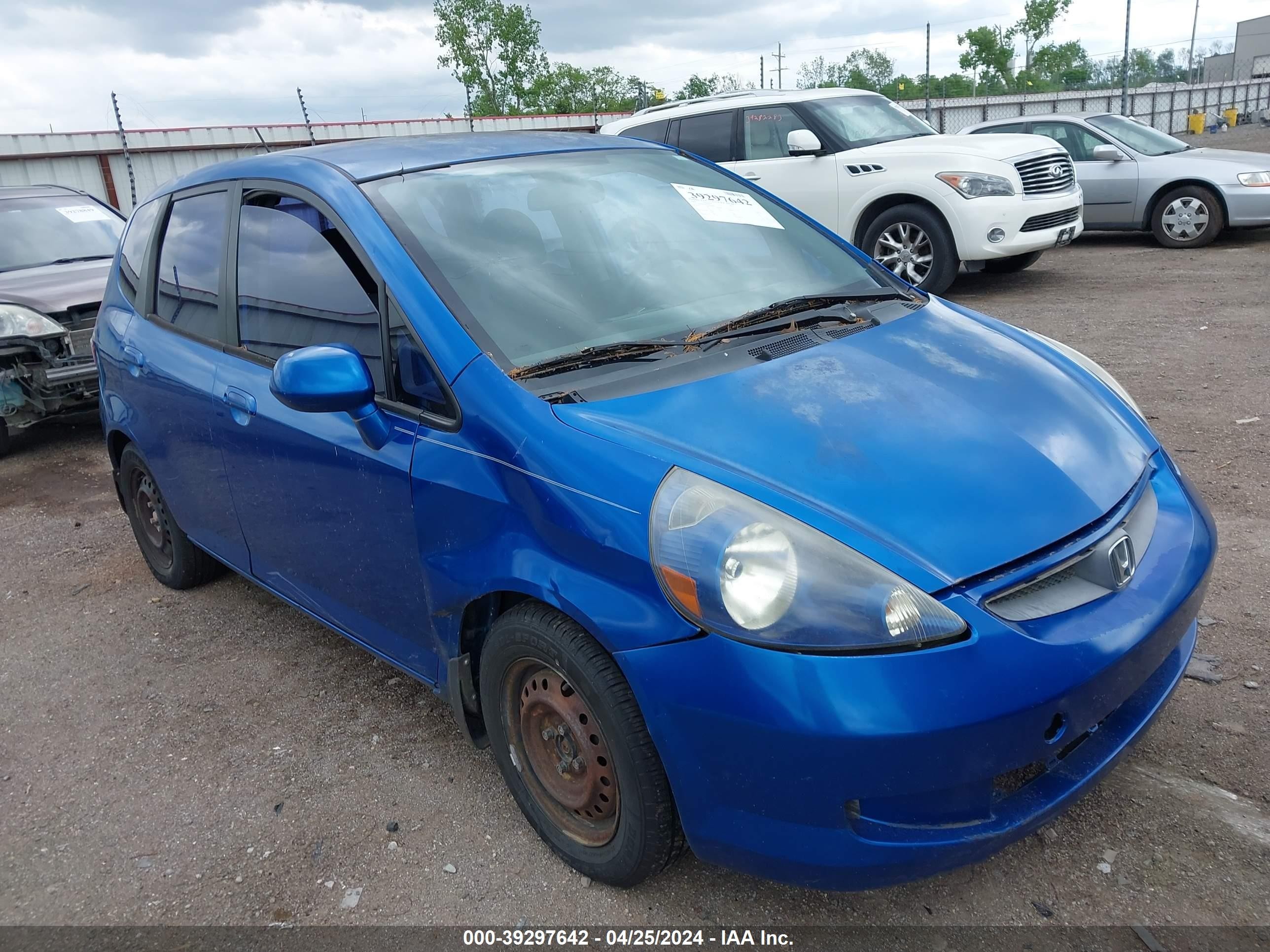 HONDA FIT 2008 jhmgd38418s019165