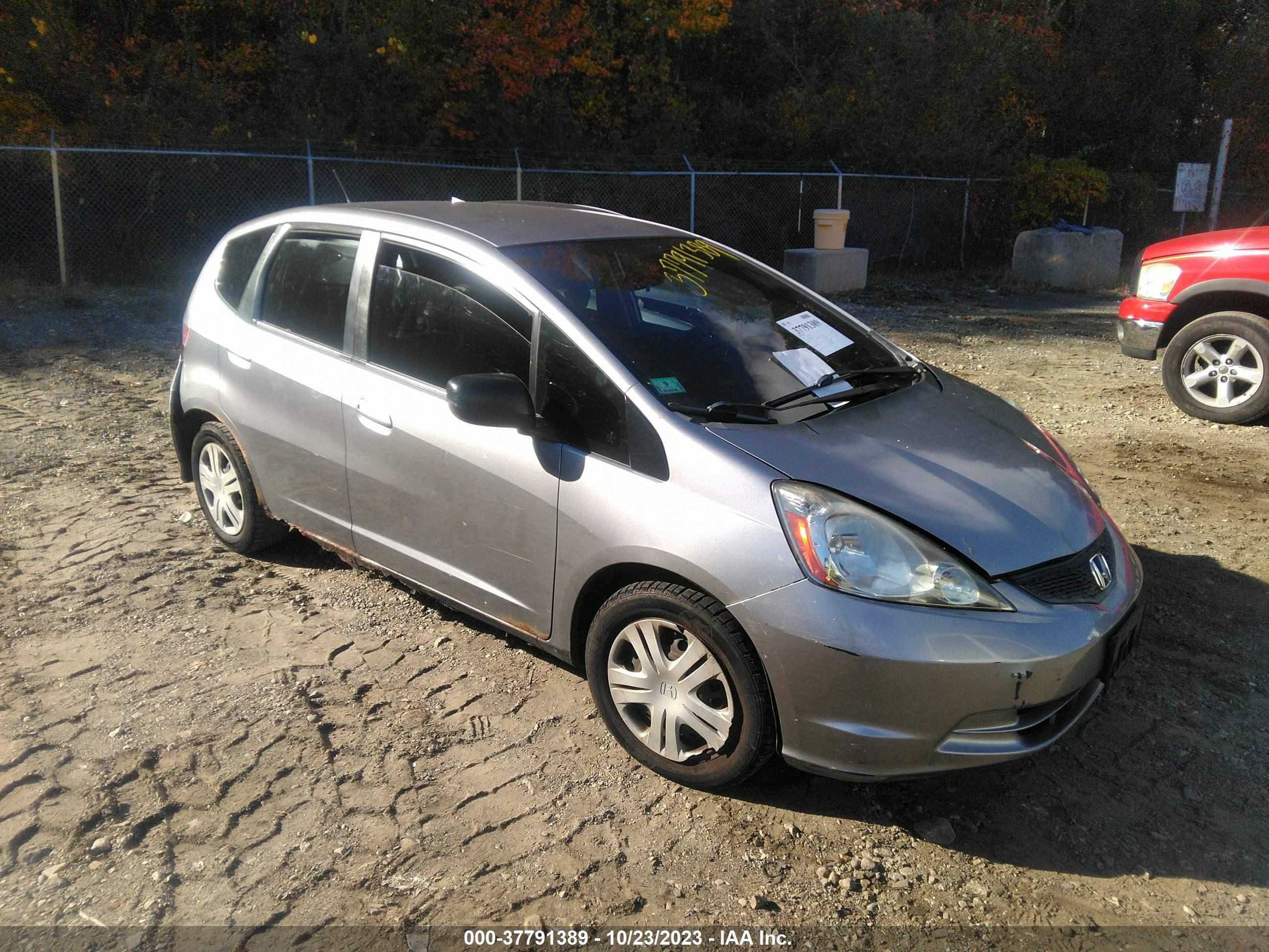 HONDA FIT 2009 jhmge87209s024045