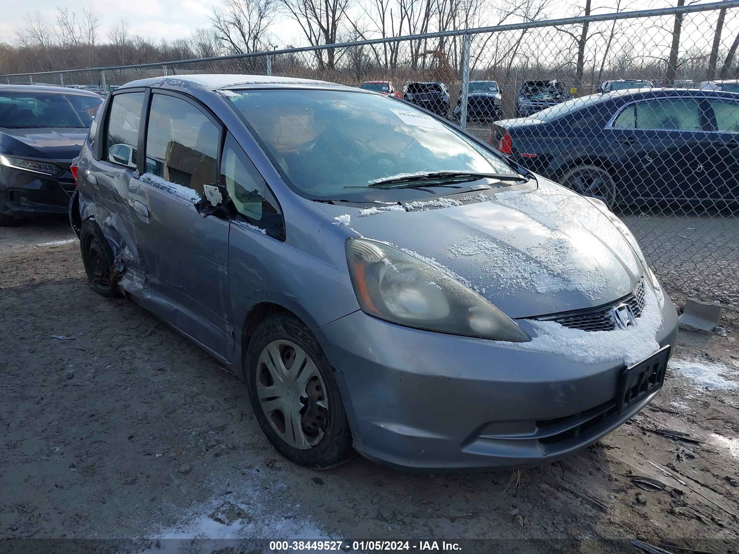 HONDA FIT 2009 jhmge88219s019001