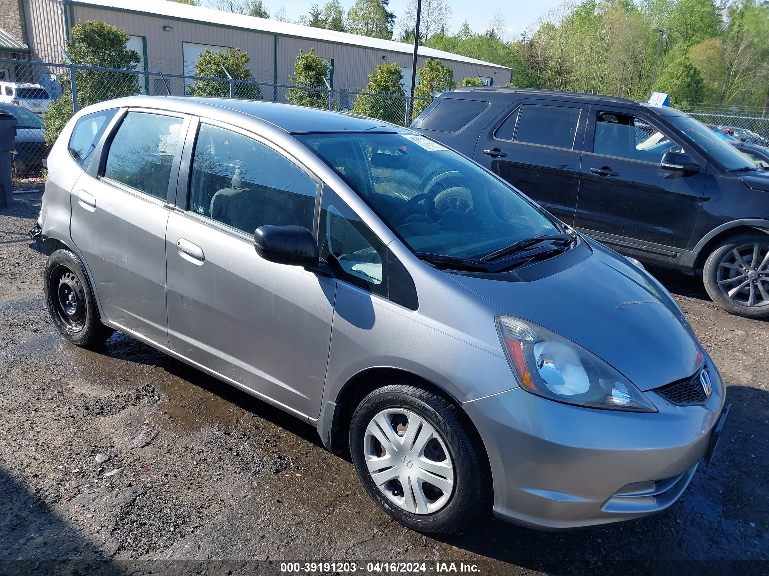 HONDA FIT 2009 jhmge88229s025003