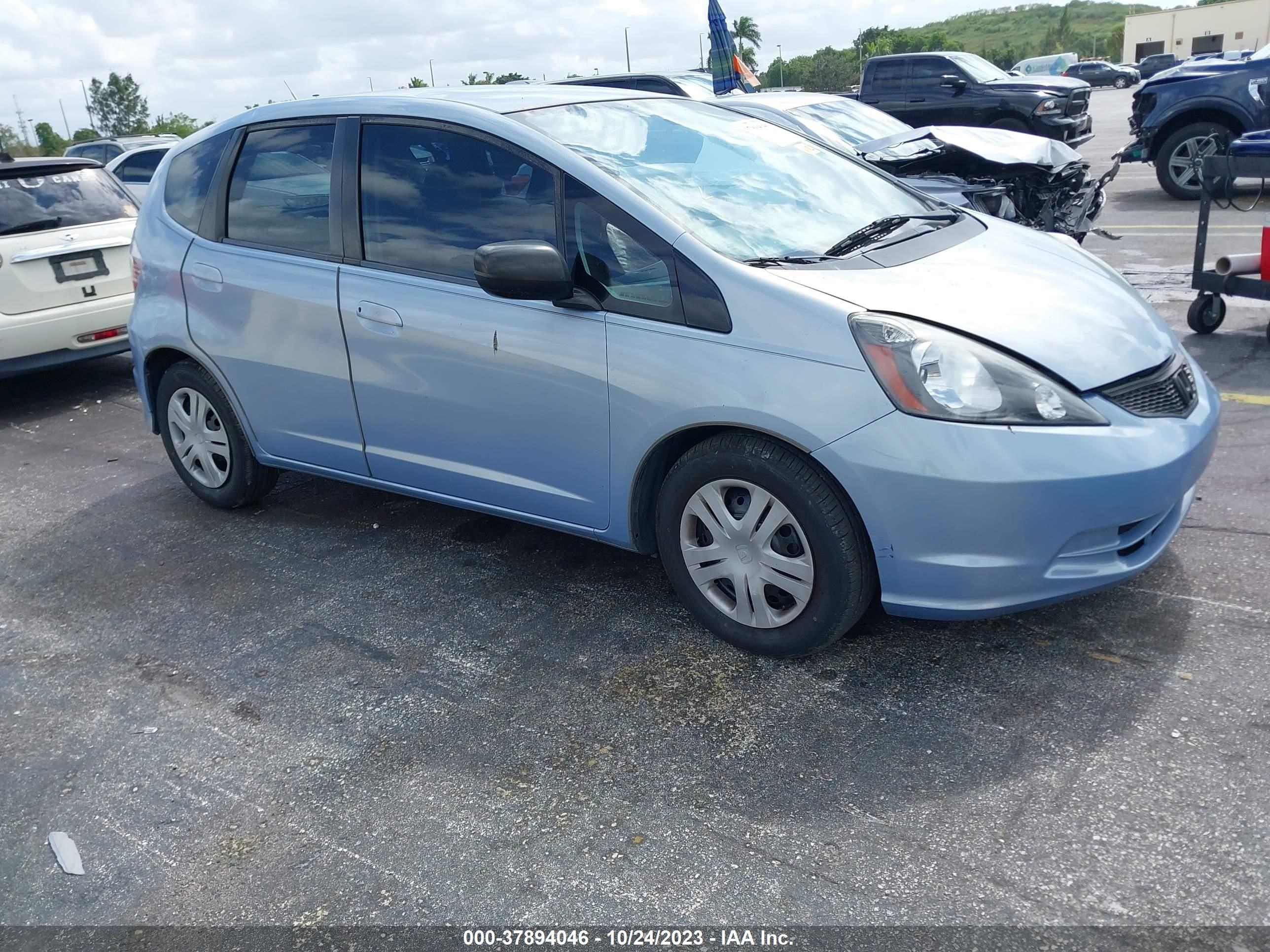 HONDA FIT 2009 jhmge88239s065574