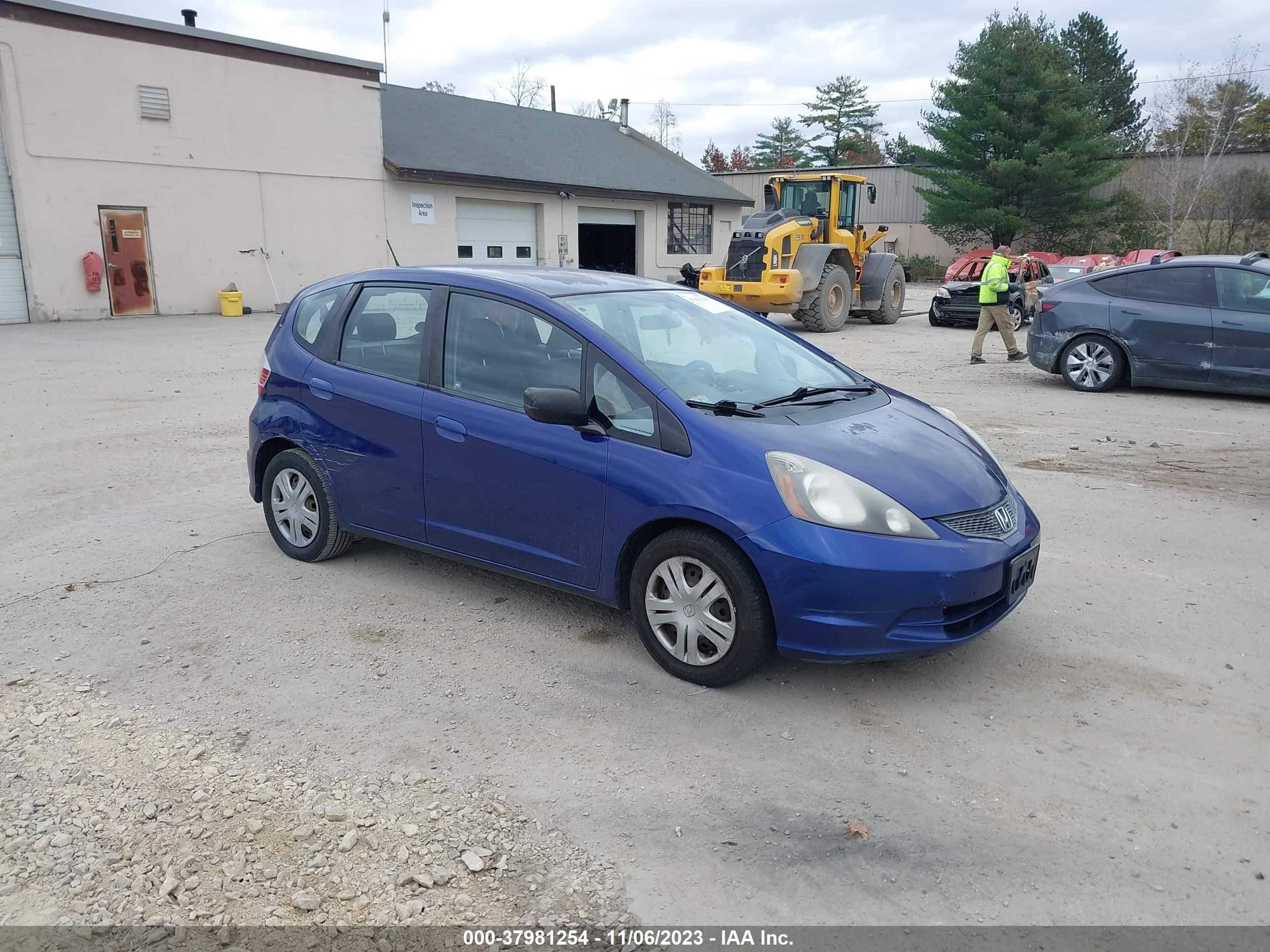 HONDA FIT 2009 jhmge88269s072843