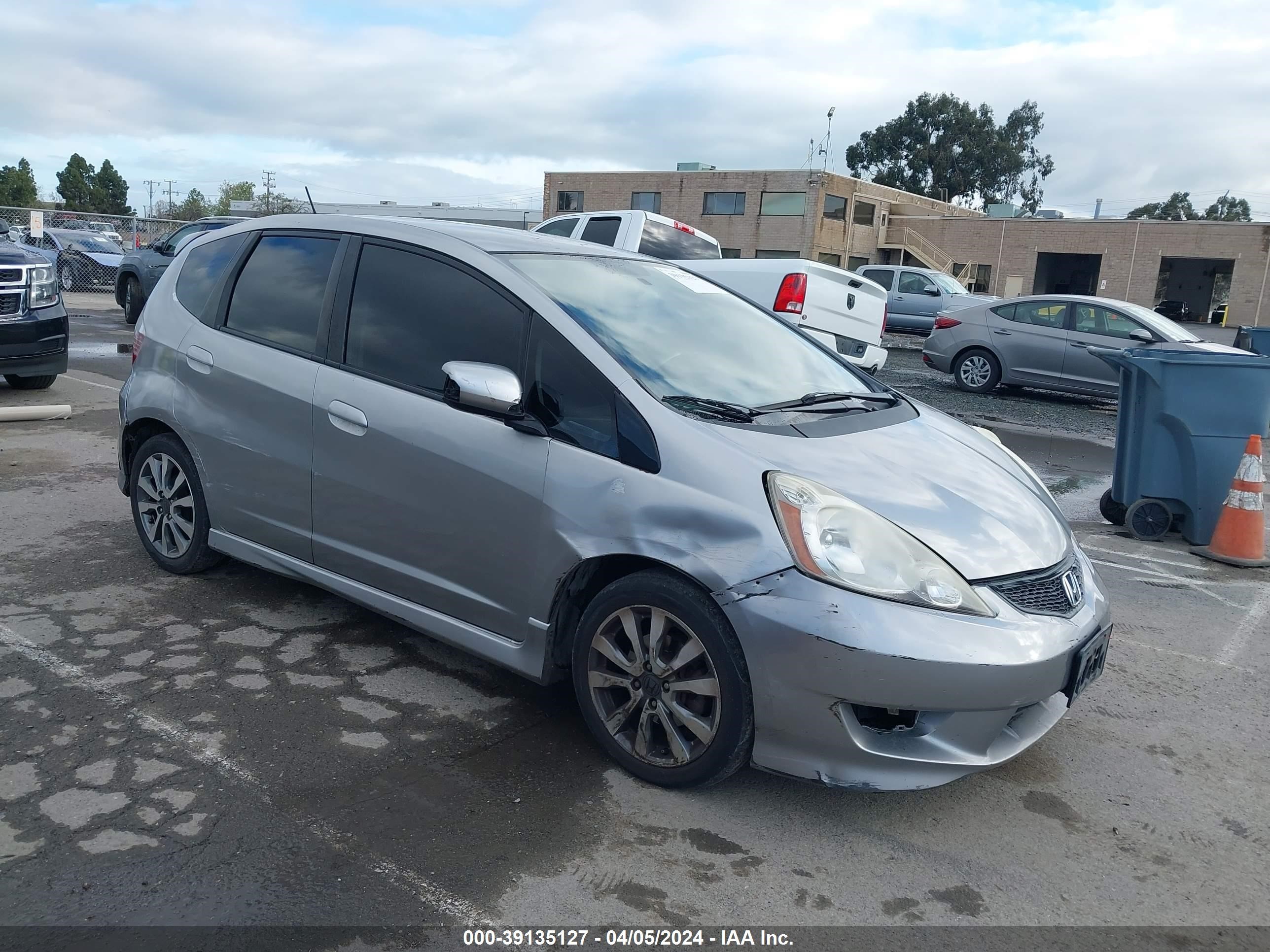 HONDA FIT 2009 jhmge88459c002536