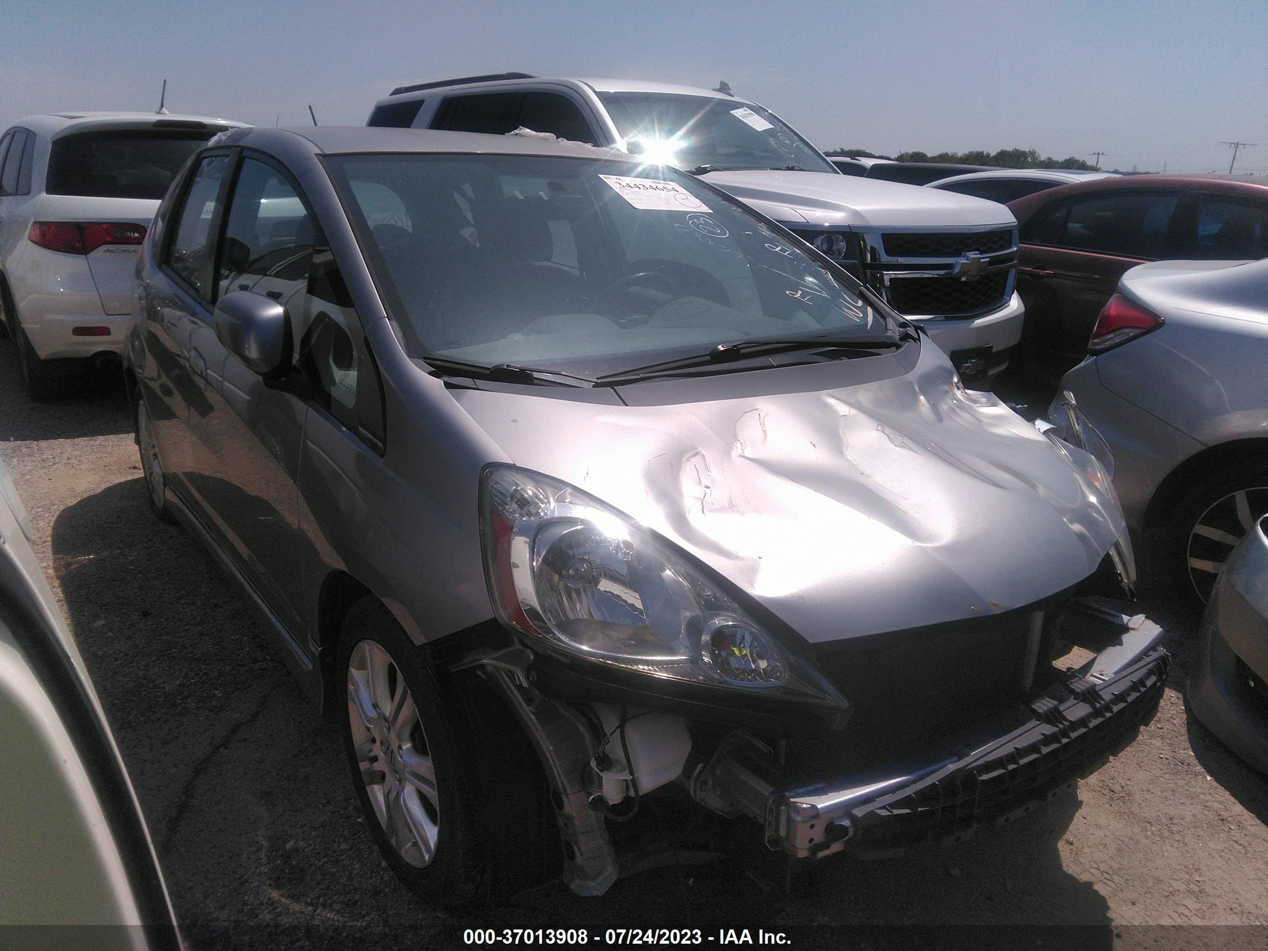 HONDA FIT 2009 jhmge88459s016880