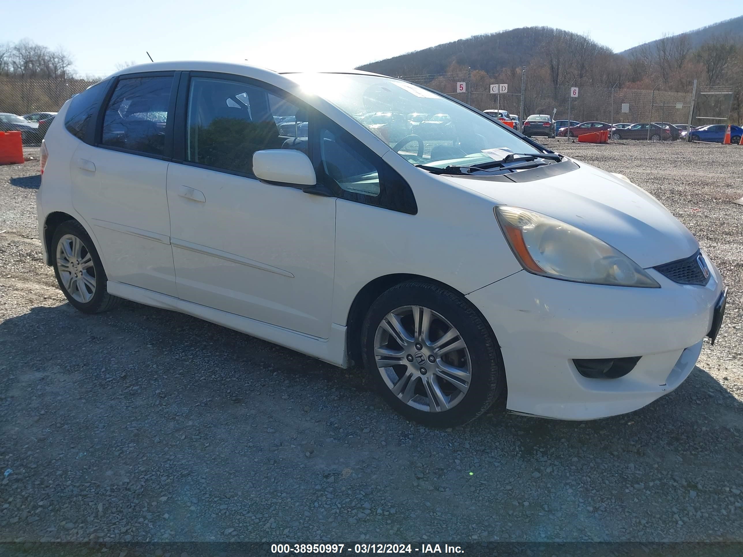 HONDA FIT 2009 jhmge88459s056408