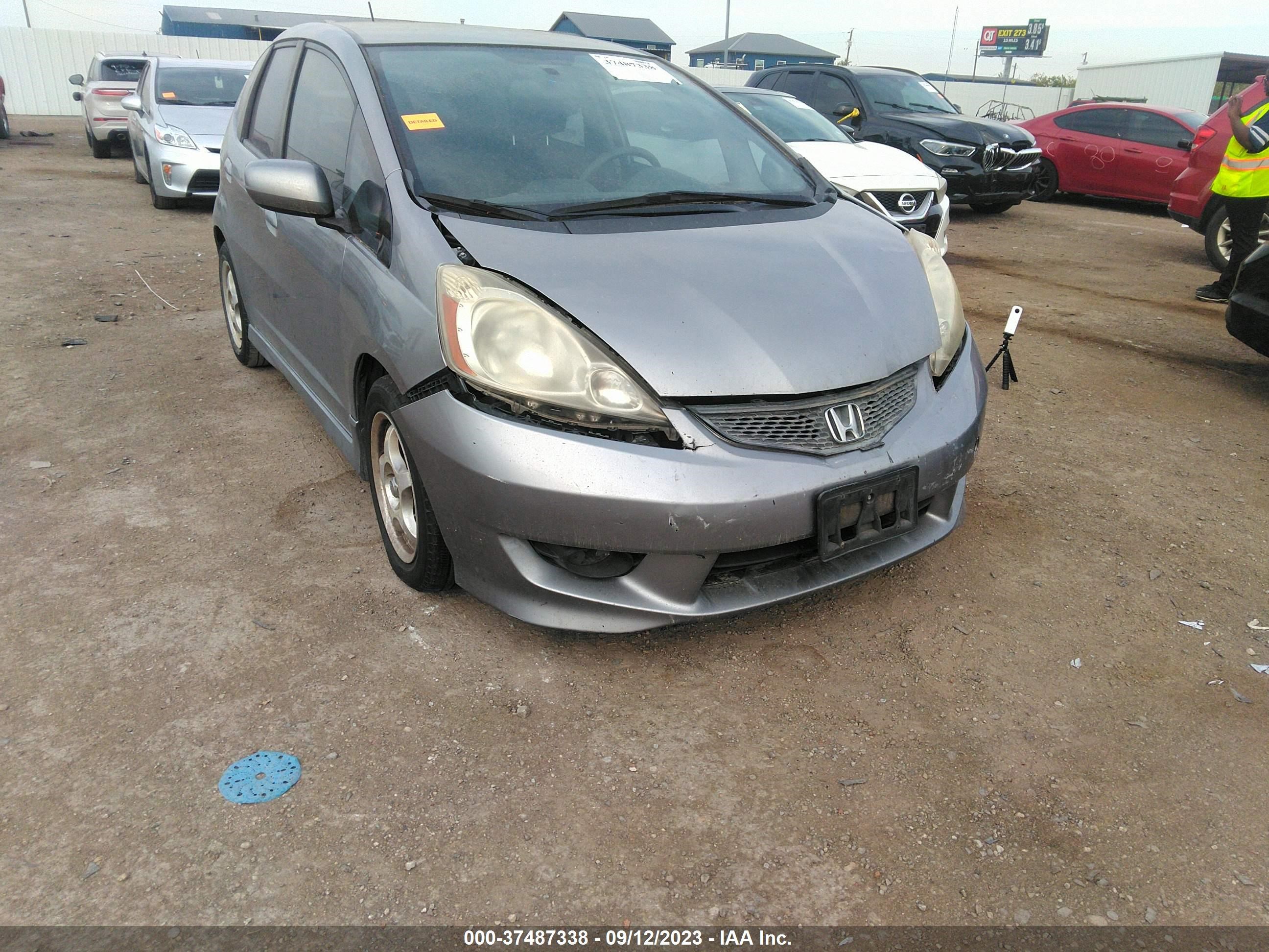 HONDA FIT 2009 jhmge88499s001573