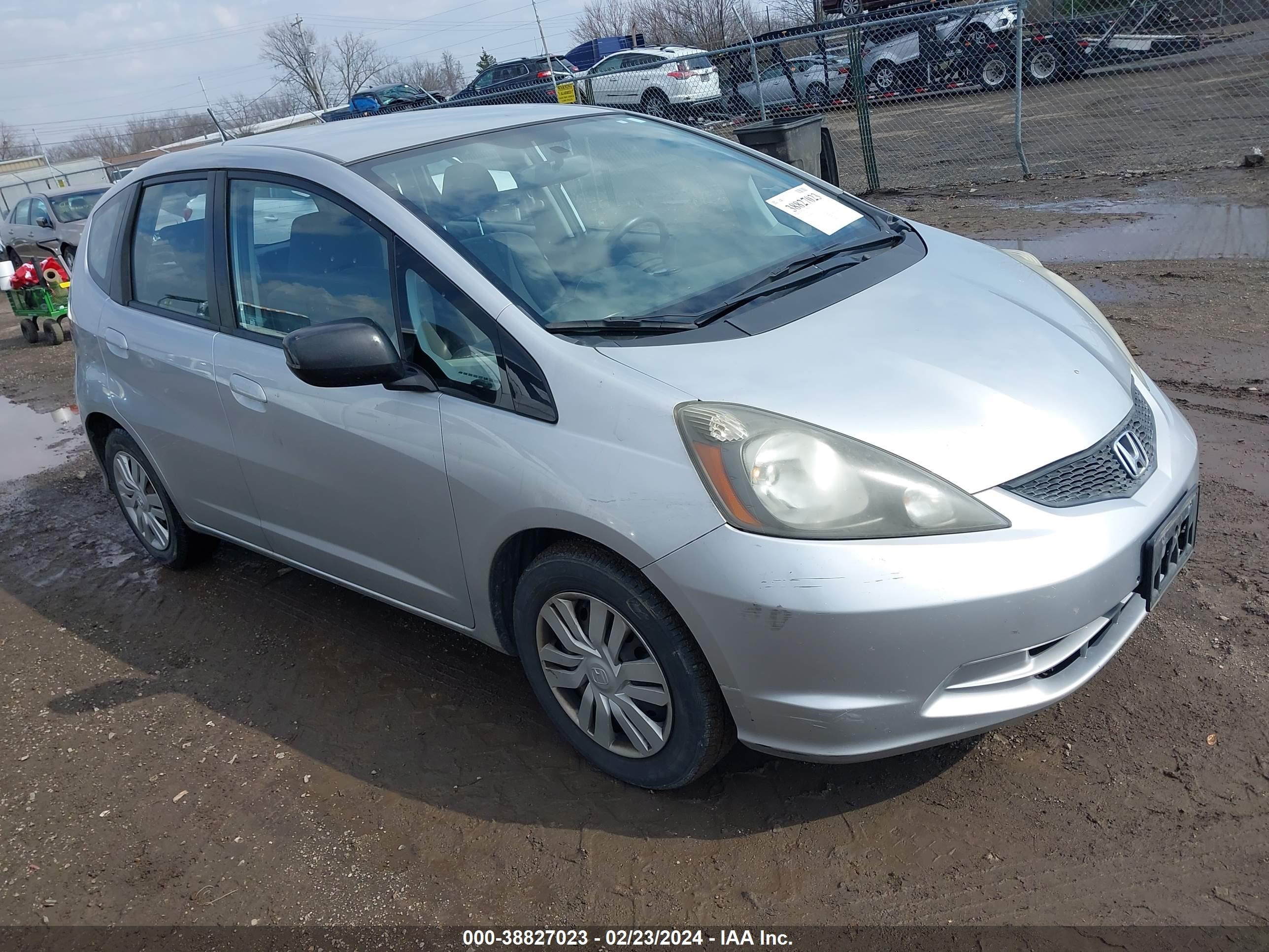 HONDA FIT 2011 jhmge8g30bs008023