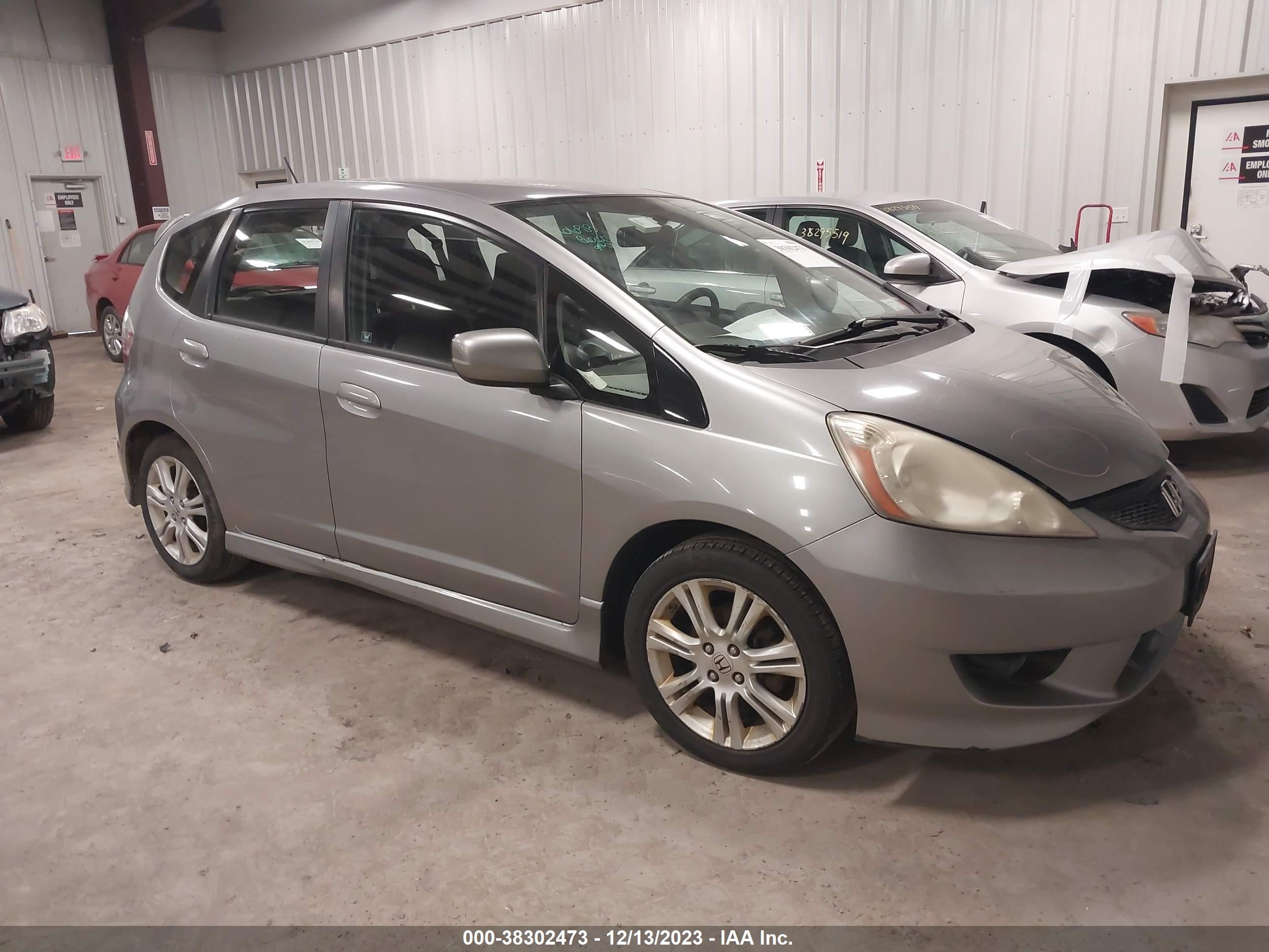 HONDA FIT 2010 jhmge8g42ac032972