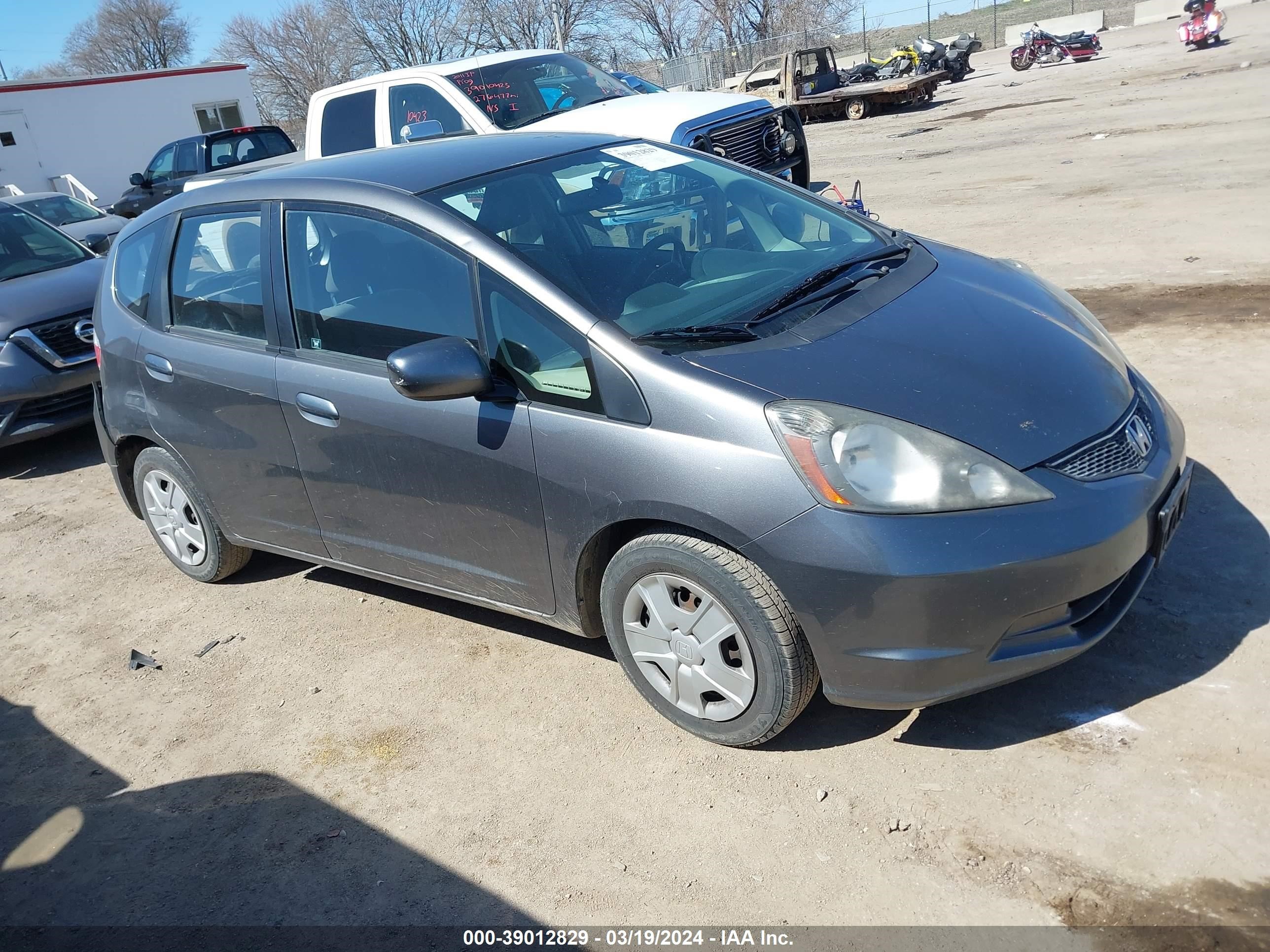 HONDA FIT 2013 jhmge8h33dc064078