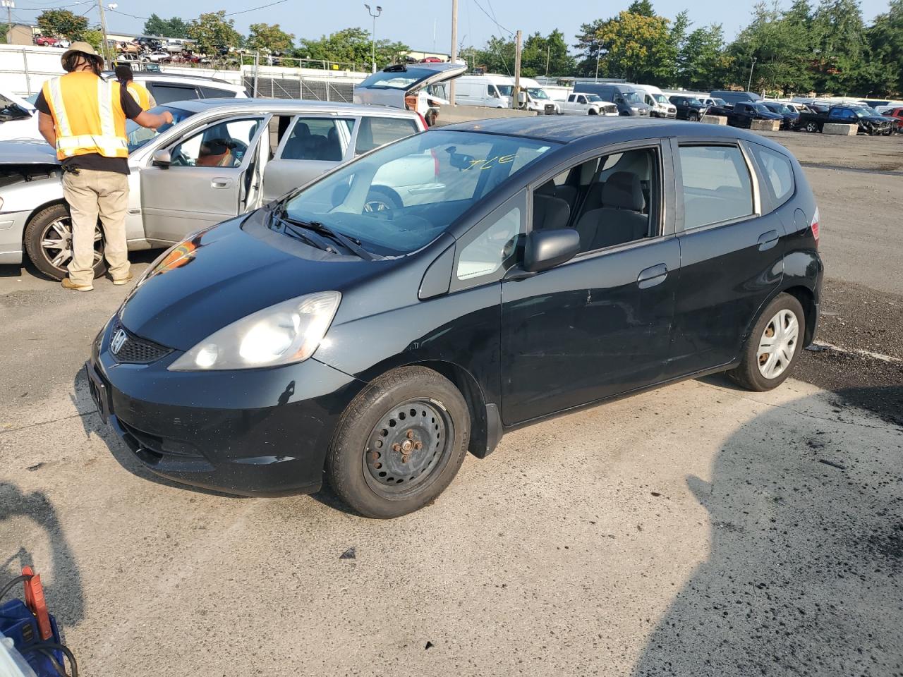 HONDA FIT 2011 jhmge8h34bs004488