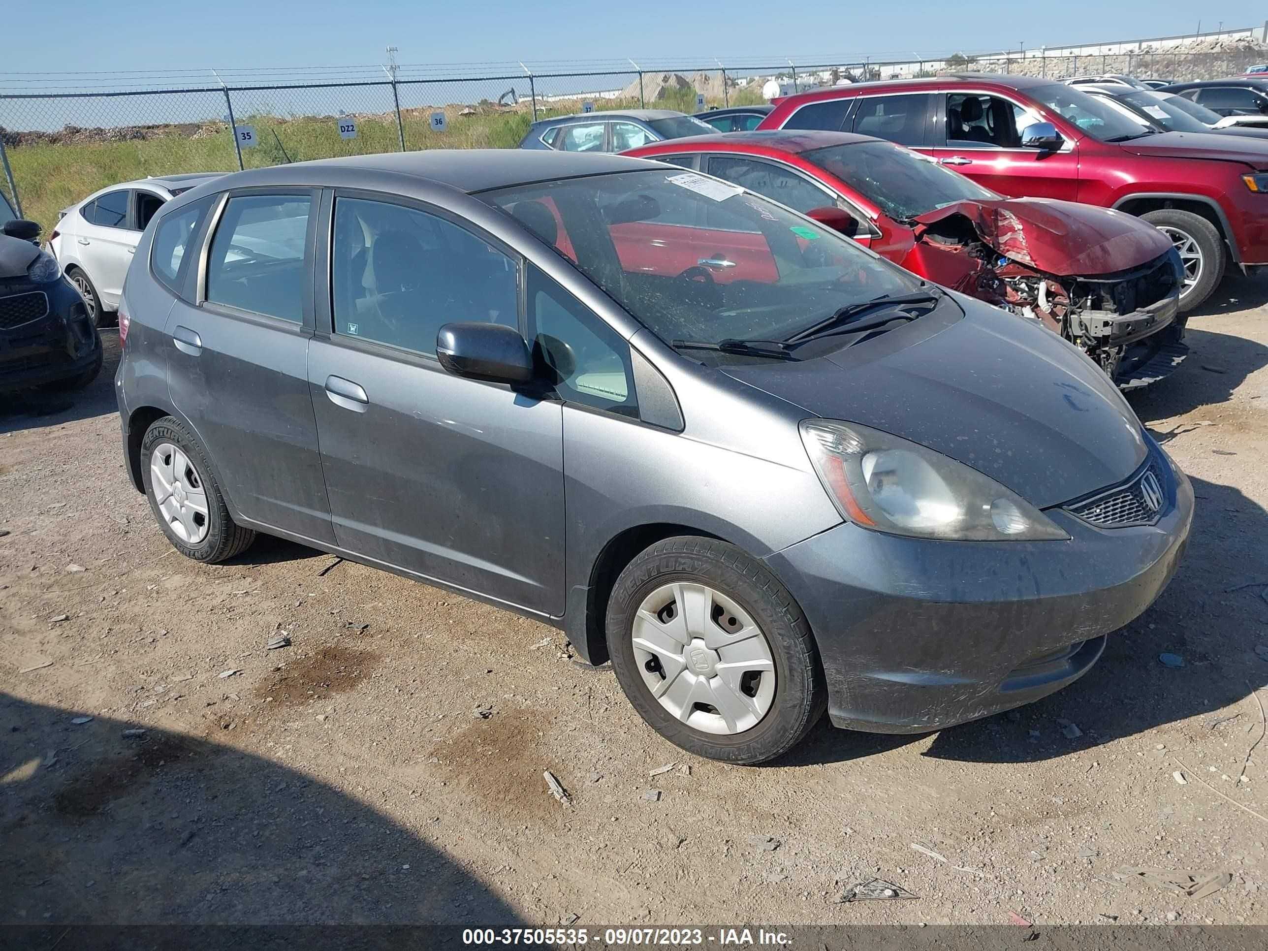 HONDA FIT 2013 jhmge8h34dc081018