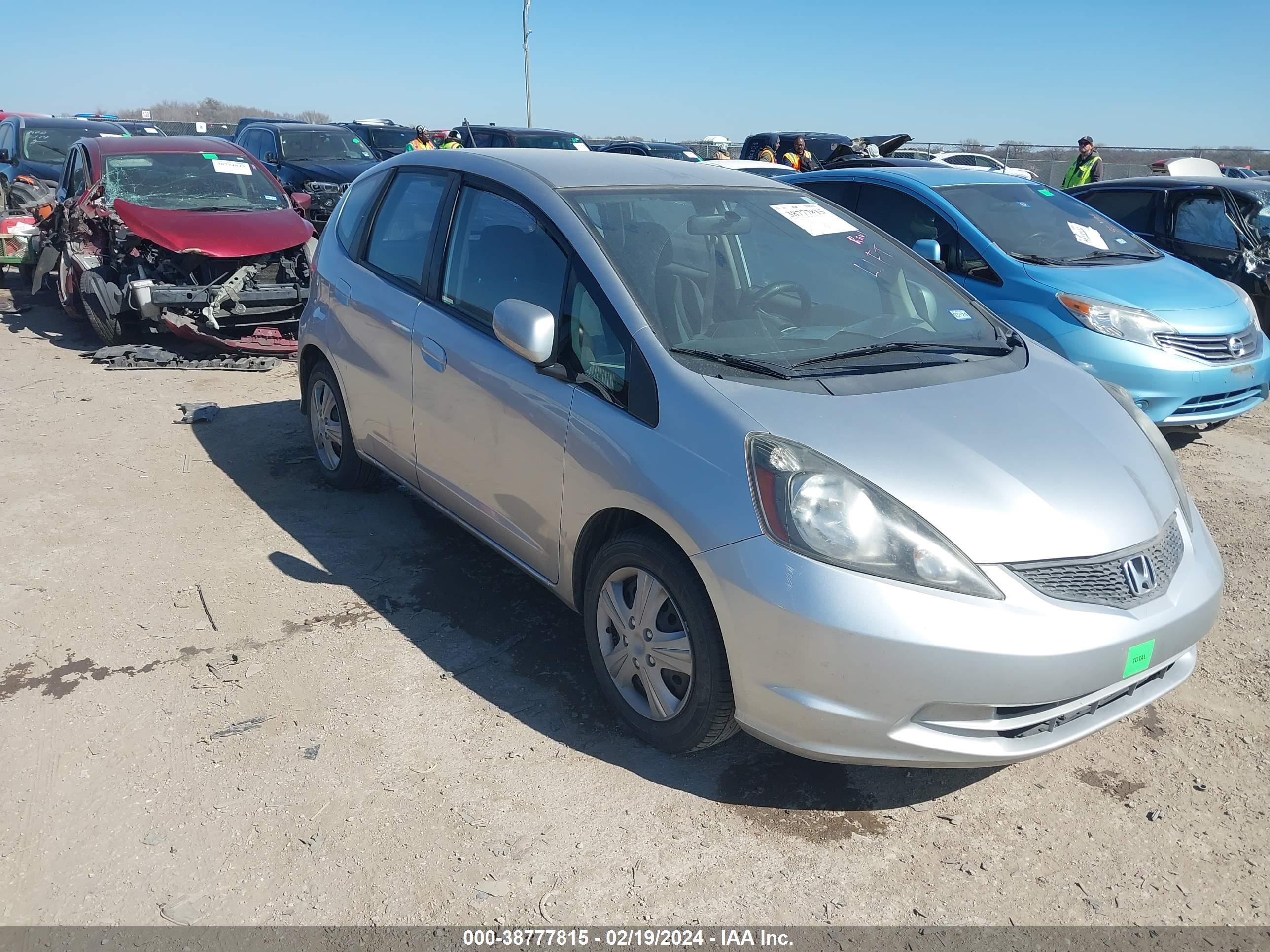 HONDA FIT 2013 jhmge8h35dc053602