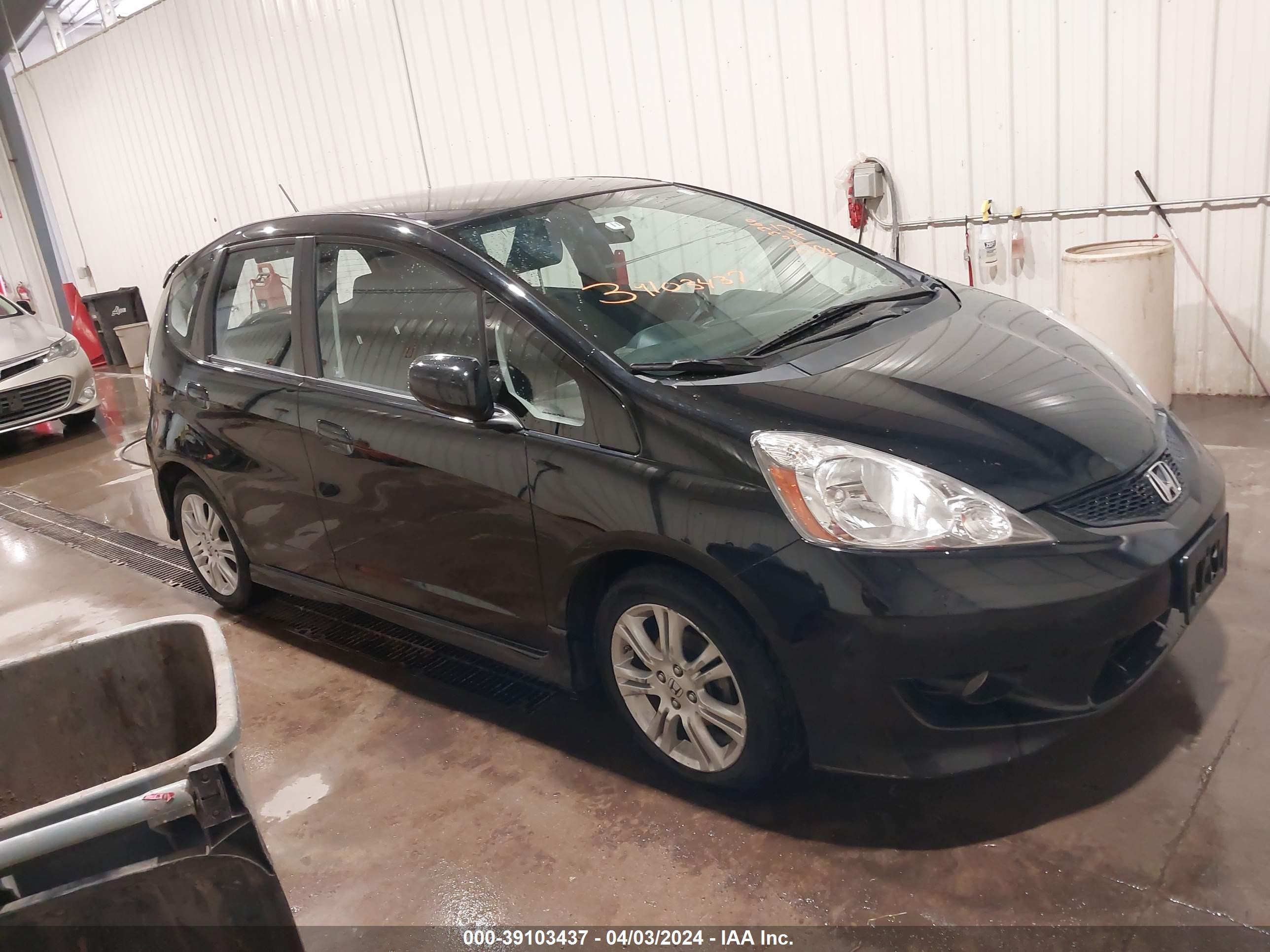 HONDA FIT 2010 jhmge8h45as019895