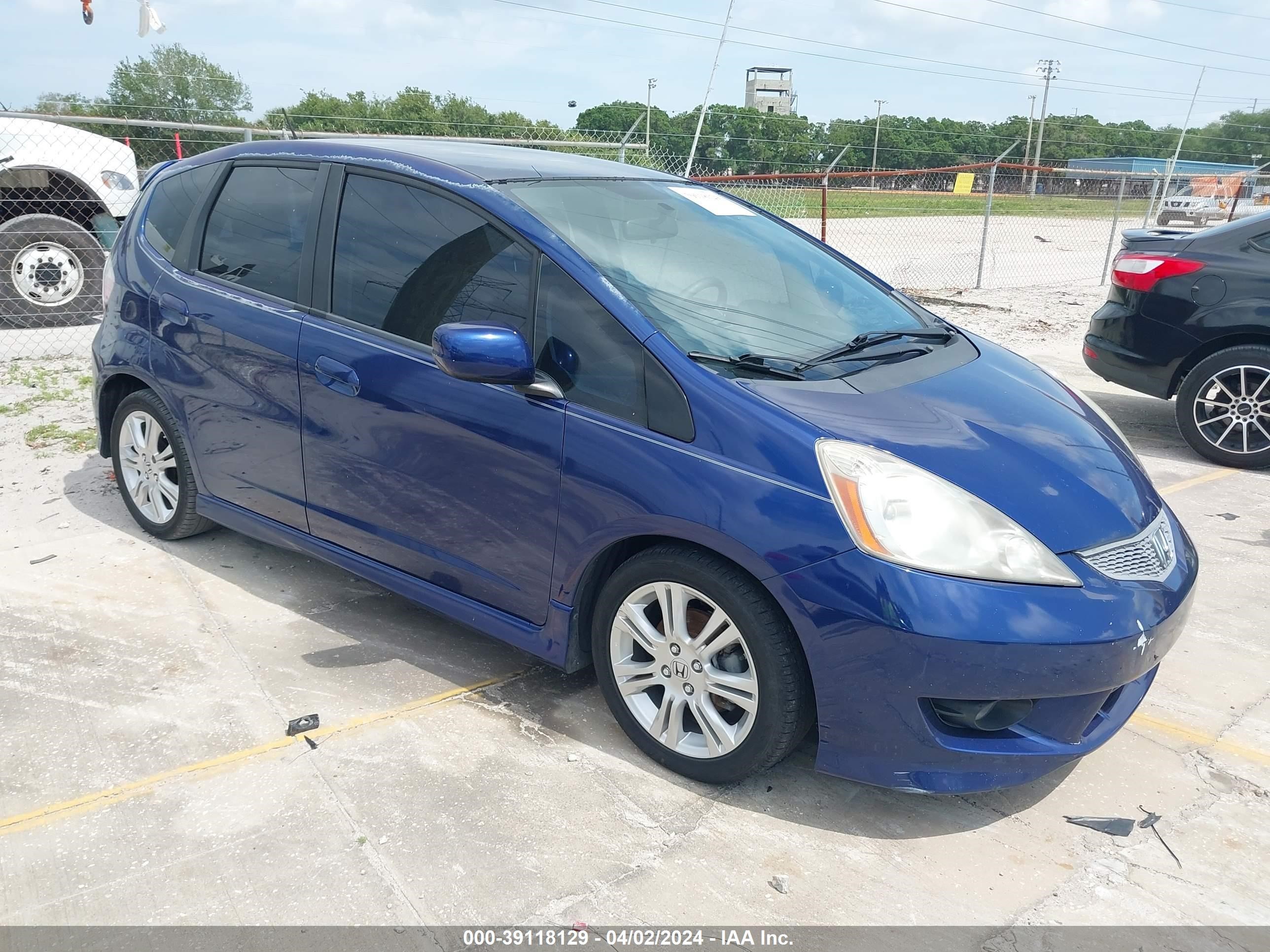 HONDA FIT 2011 jhmge8h50bc005990