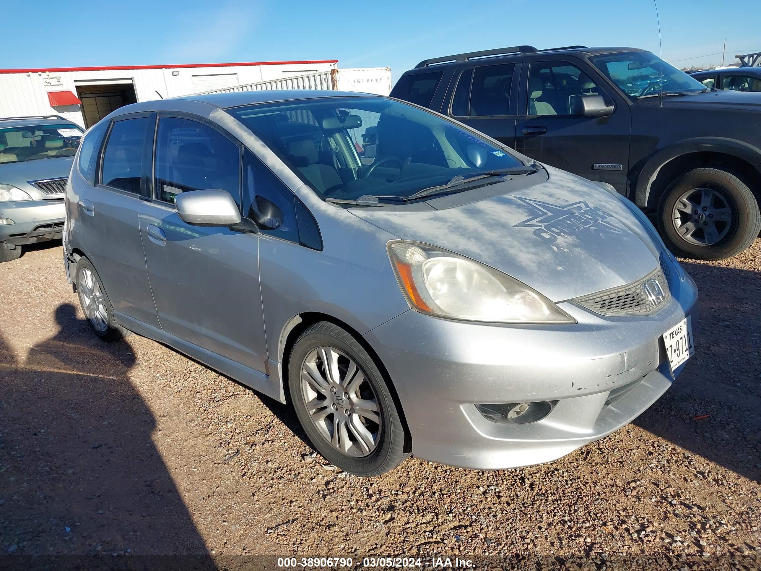 HONDA FIT 2011 jhmge8h52bs006466