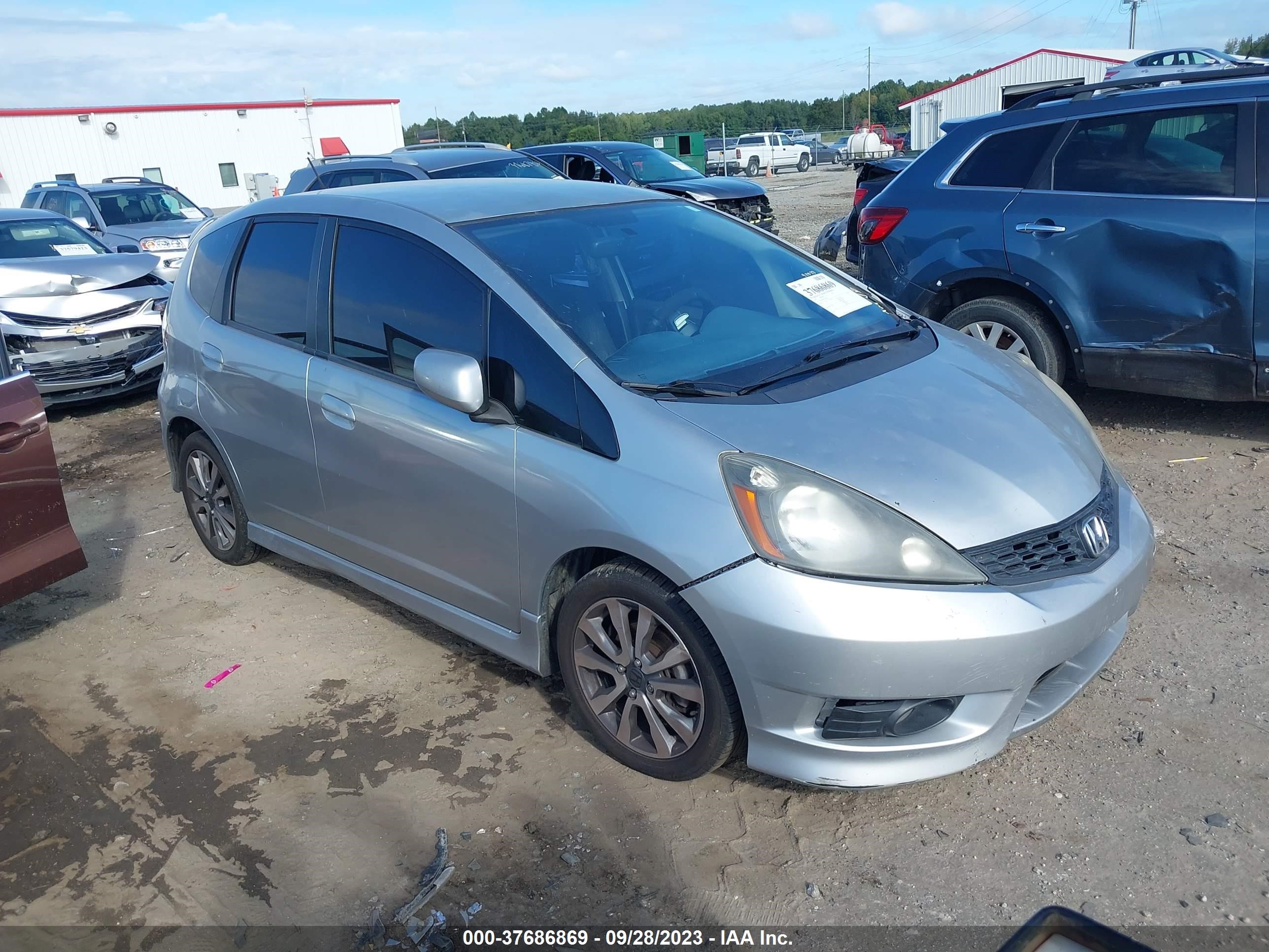 HONDA FIT 2012 jhmge8h5xcc036469